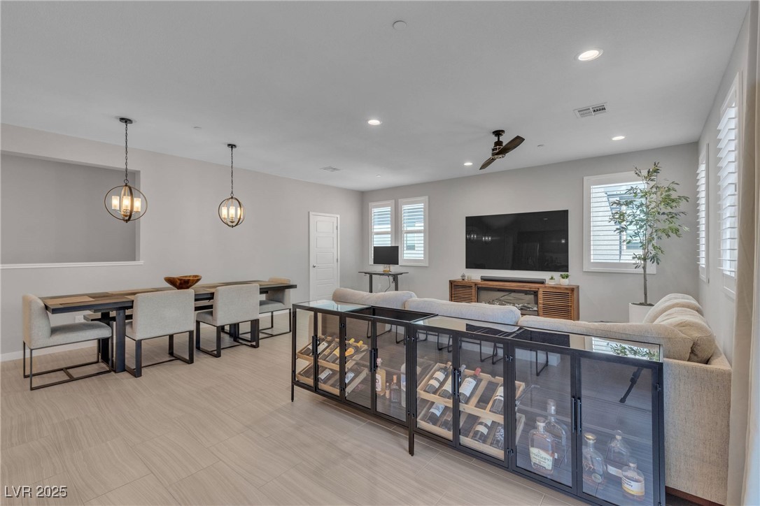 Las Vegas, Nevada, 89135, United States, 2 Bedrooms Bedrooms, ,2 BathroomsBathrooms,Residential,For Sale,1908470