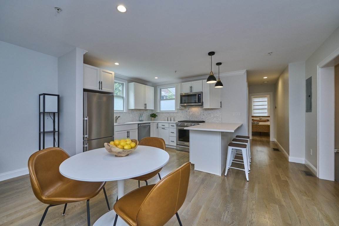 Boston, Massachusetts, 02130, United States, 3 Bedrooms Bedrooms, ,4 BathroomsBathrooms,Residential,For Sale,1979672