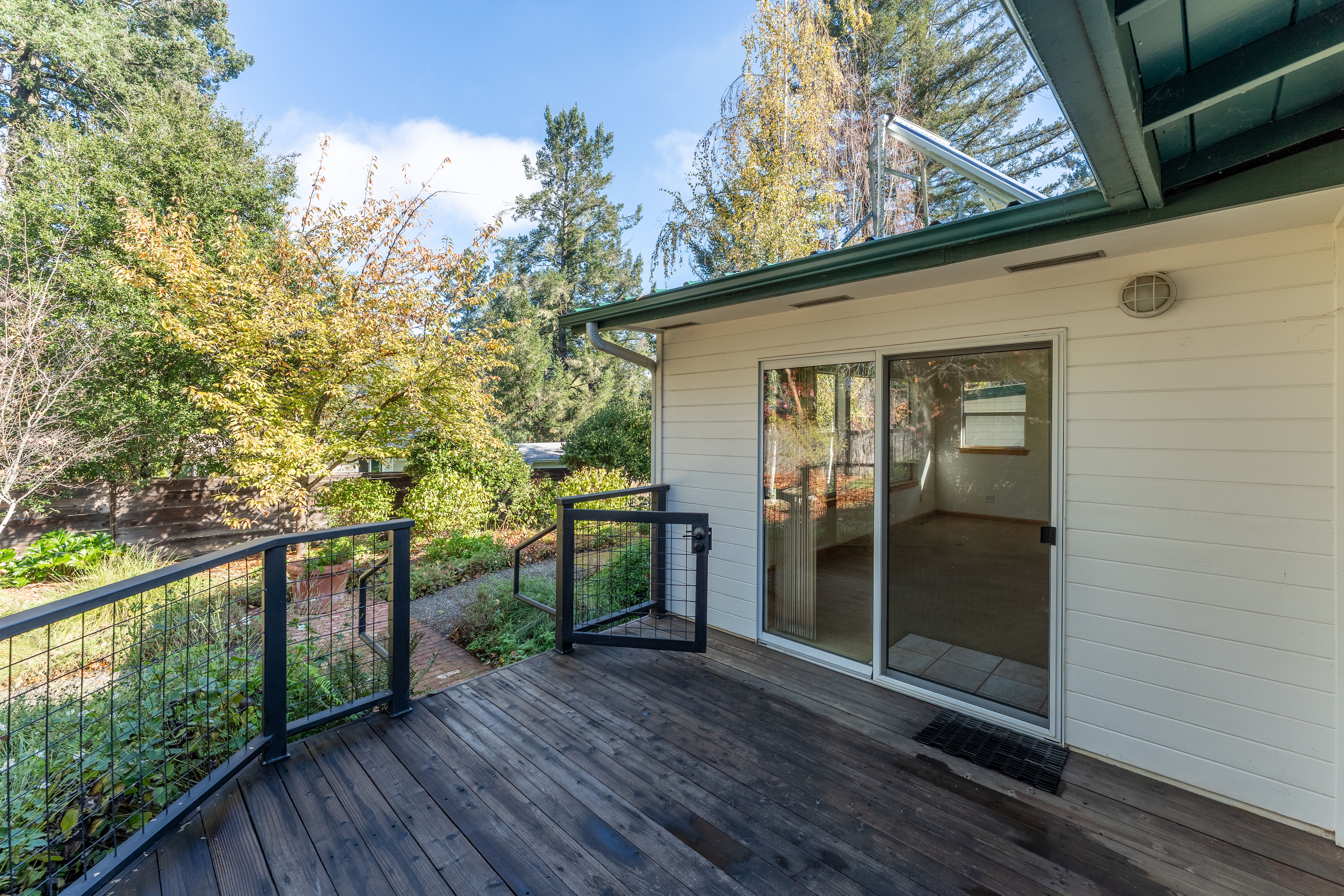 Ukiah, California, 95482, United States, 3 Bedrooms Bedrooms, ,2 BathroomsBathrooms,Residential,For Sale,1997142