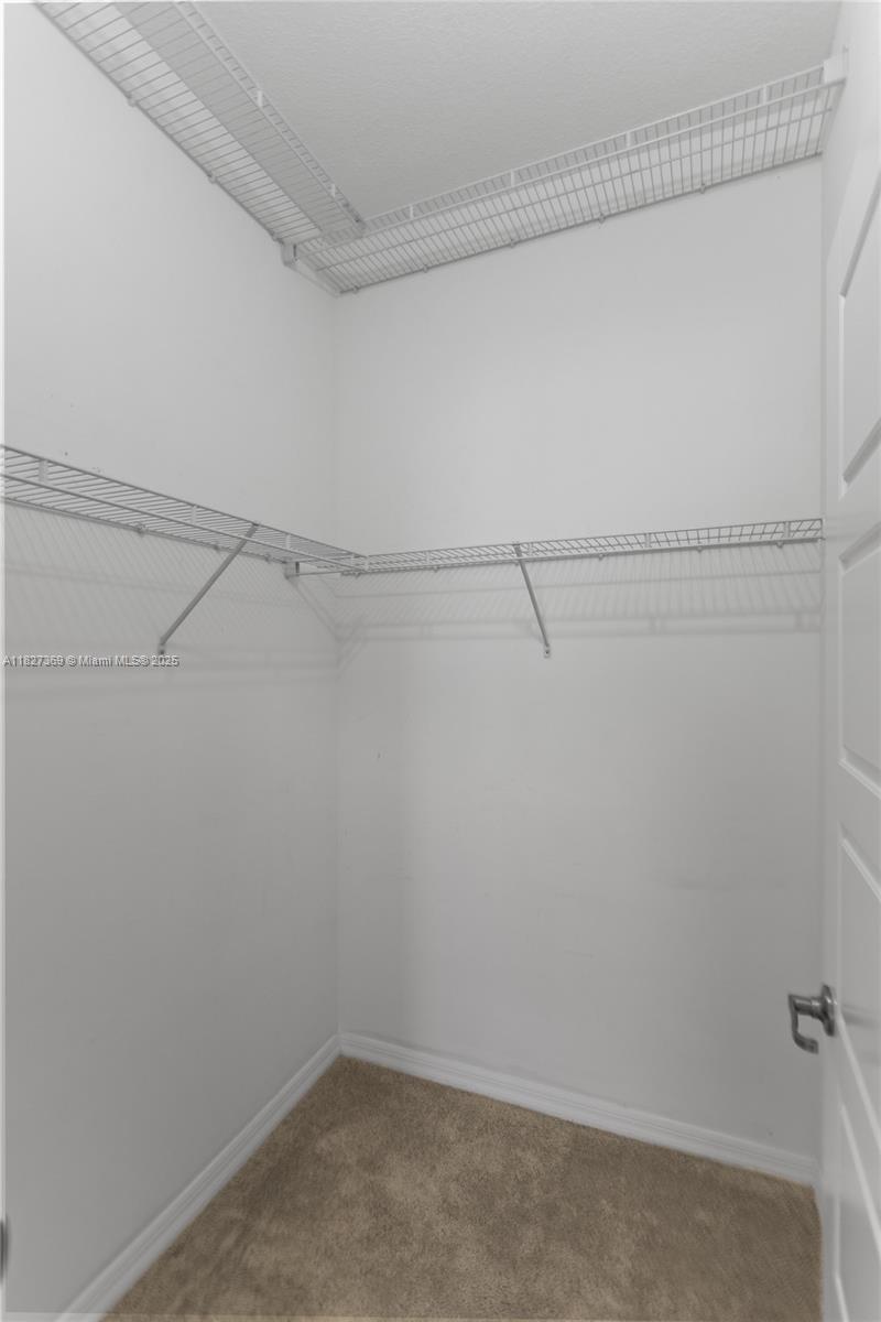 Miami, Florida, 33179, United States, 3 Bedrooms Bedrooms, ,3 BathroomsBathrooms,Residential,For Sale,1868662