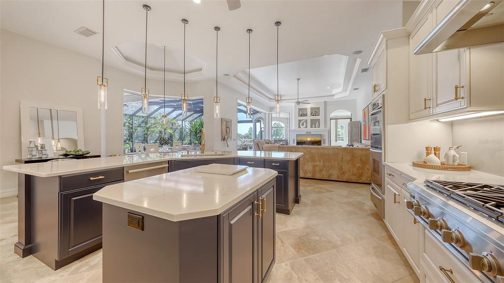 Lakewood Ranch, Florida, 34202, United States, 4 Bedrooms Bedrooms, ,5 BathroomsBathrooms,Residential,For Sale,1795328