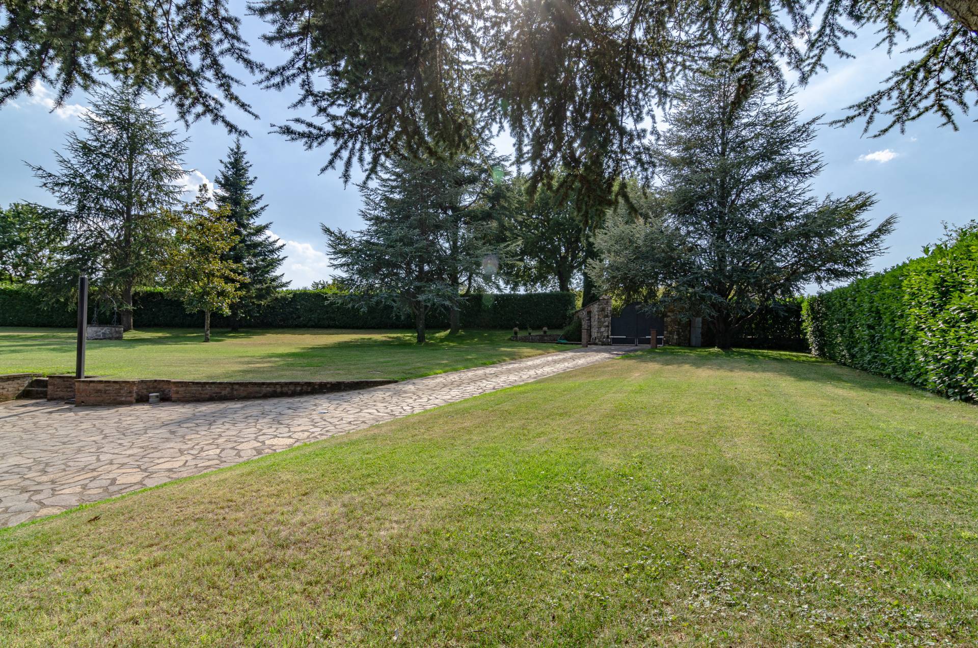 Strada Vicinale Valle Rote, Bassano in Teverina, Viterbo, 01030, IT, 6 Bedrooms Bedrooms, ,4 BathroomsBathrooms,Residential,For Sale,Strada Vicinale Valle Rote,1442905