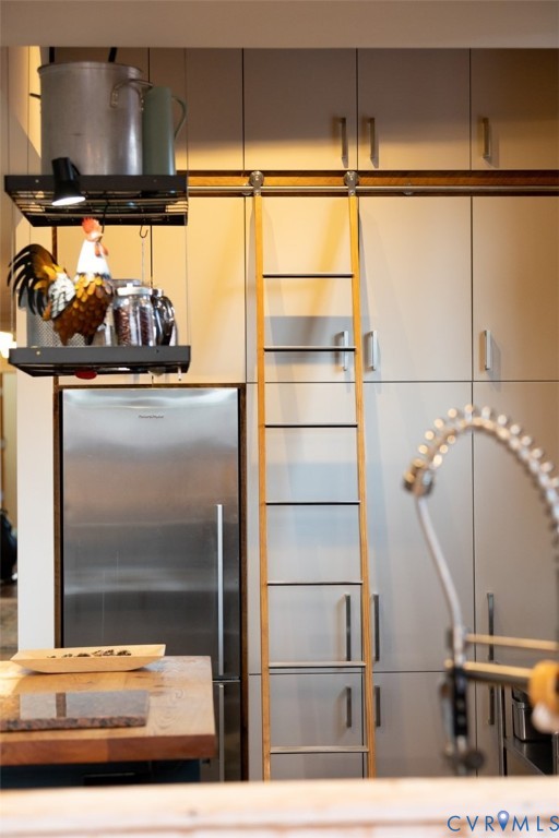 Farmville, Virginia, 23901, United States, 3 Bedrooms Bedrooms, ,3 BathroomsBathrooms,Residential,For Sale,1981150