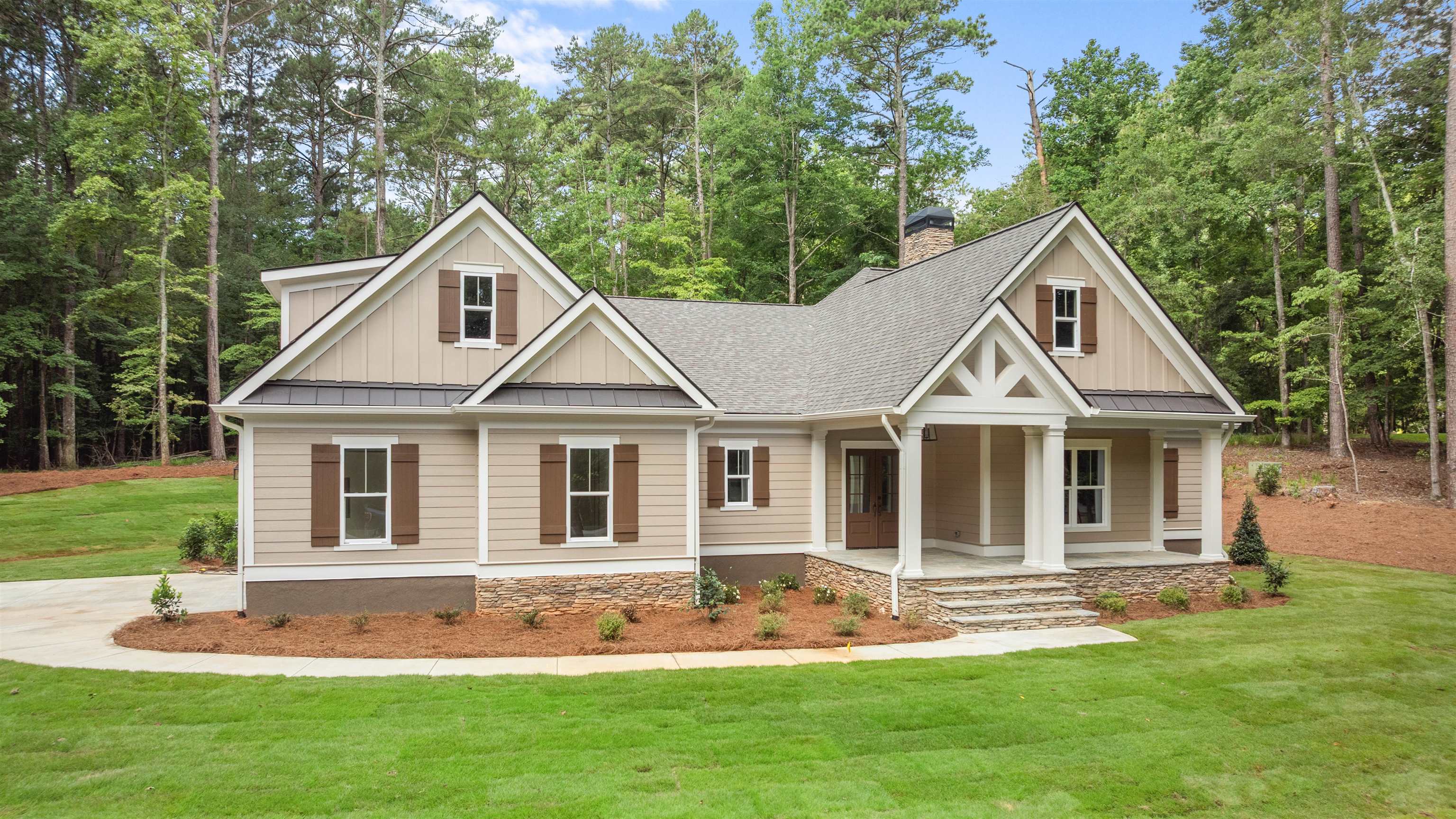 Greensboro, Georgia, 30642, United States, 5 Bedrooms Bedrooms, ,4 BathroomsBathrooms,Residential,For Sale,1766404