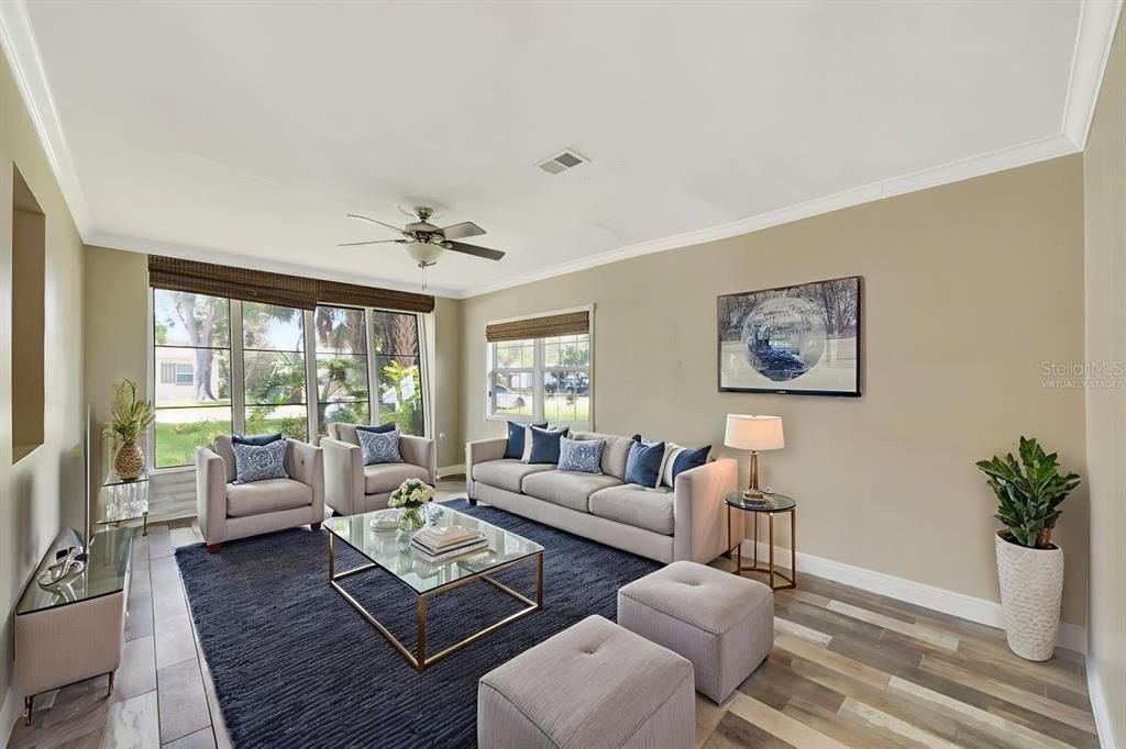 Tampa, Florida, 33611, United States, 3 Bedrooms Bedrooms, ,2 BathroomsBathrooms,Residential,For Sale,1876047