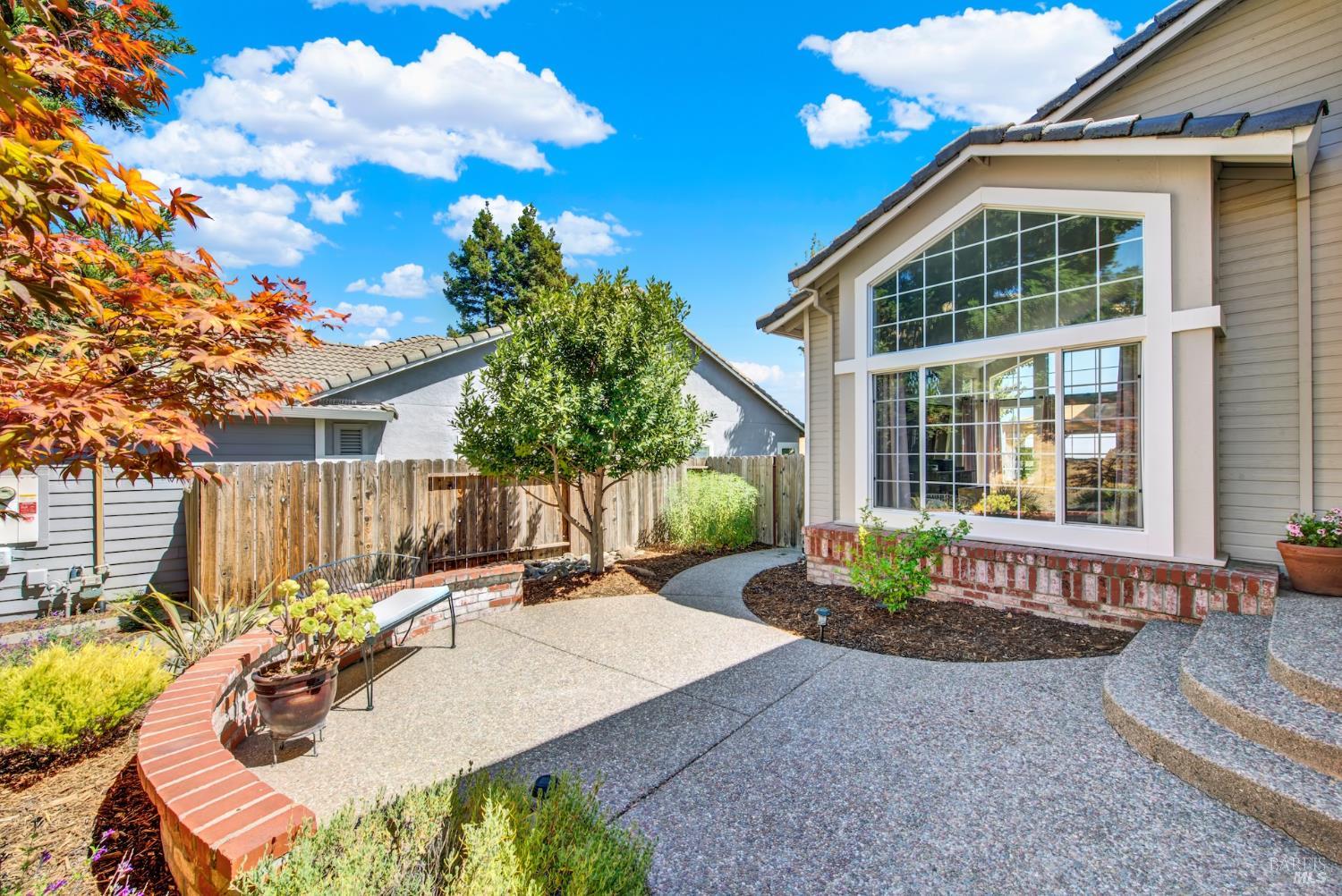 Fairfield, California, 94534, United States, 5 Bedrooms Bedrooms, ,3 BathroomsBathrooms,Residential,For Sale,1917532