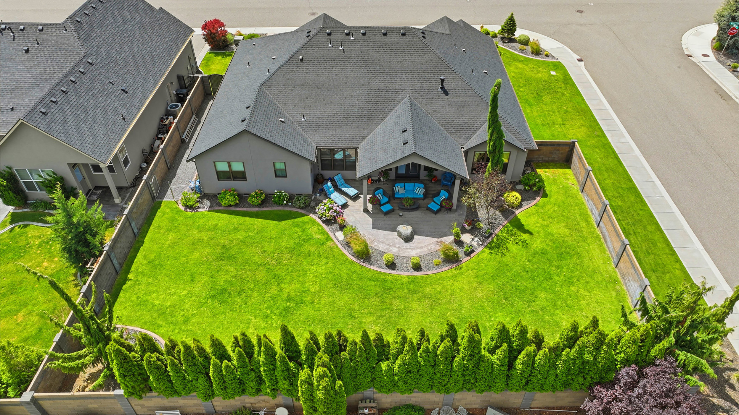  Previous Parade Home-Quality & Care - 物件實景