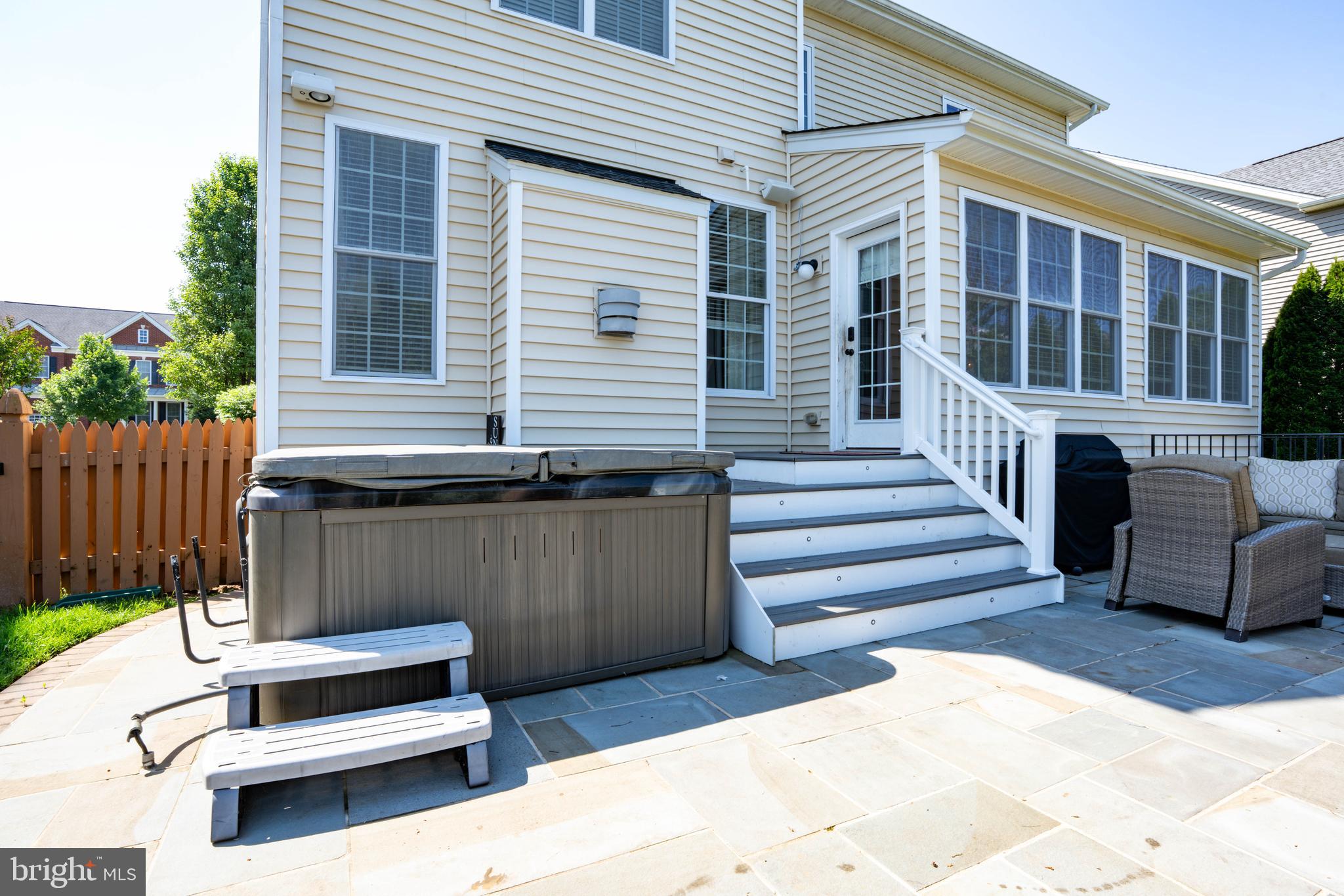 Haymarket, Virginia, 20169, United States, 4 Bedrooms Bedrooms, ,5 BathroomsBathrooms,Residential,For Sale,2048396