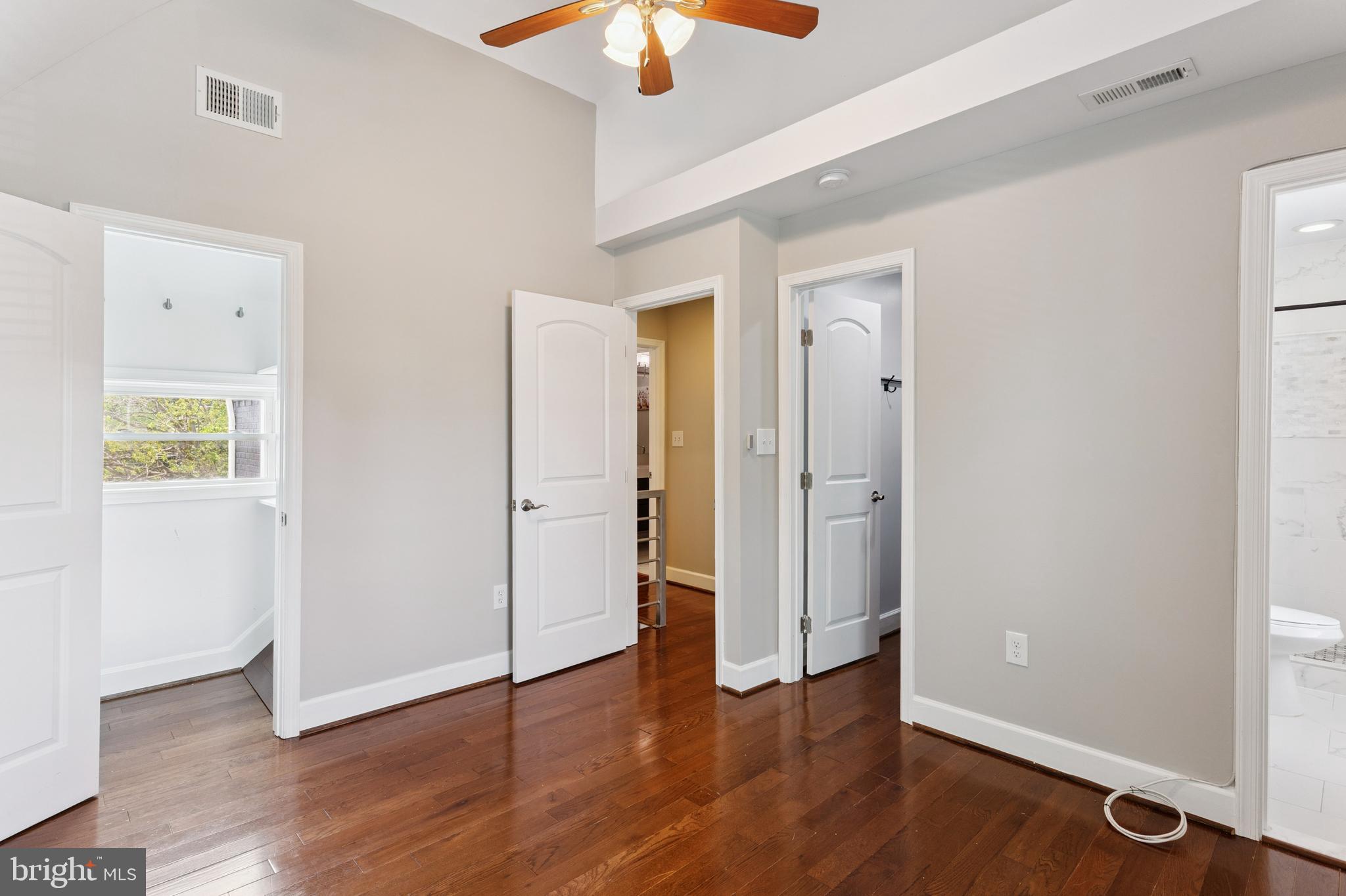 Washington, District of Columbia, 20011, United States, 3 Bedrooms Bedrooms, ,4 BathroomsBathrooms,Residential,For Sale,1935527