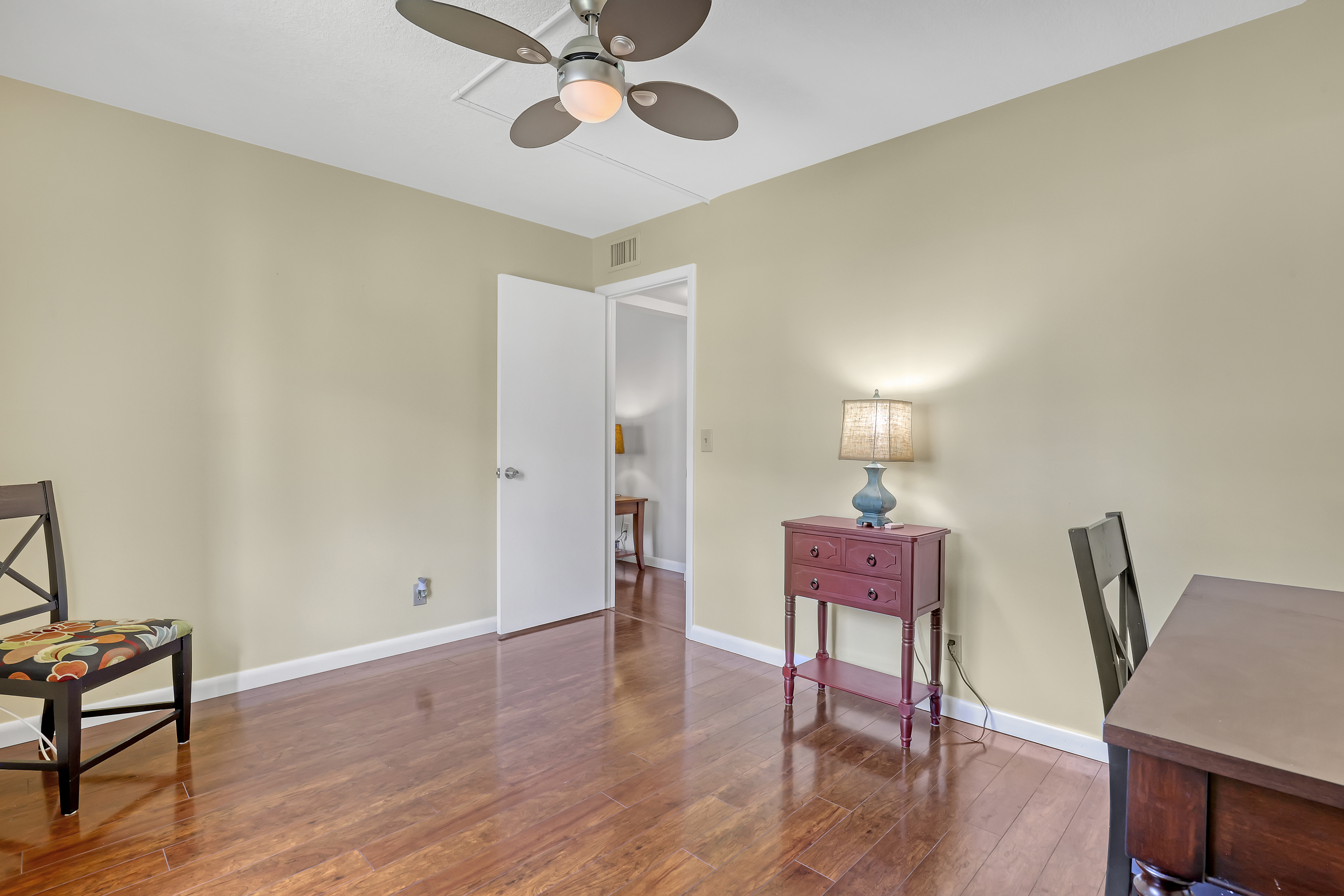  339 Pine Ridge Circle, Greenacres, FL, 33463 - 物件實景
