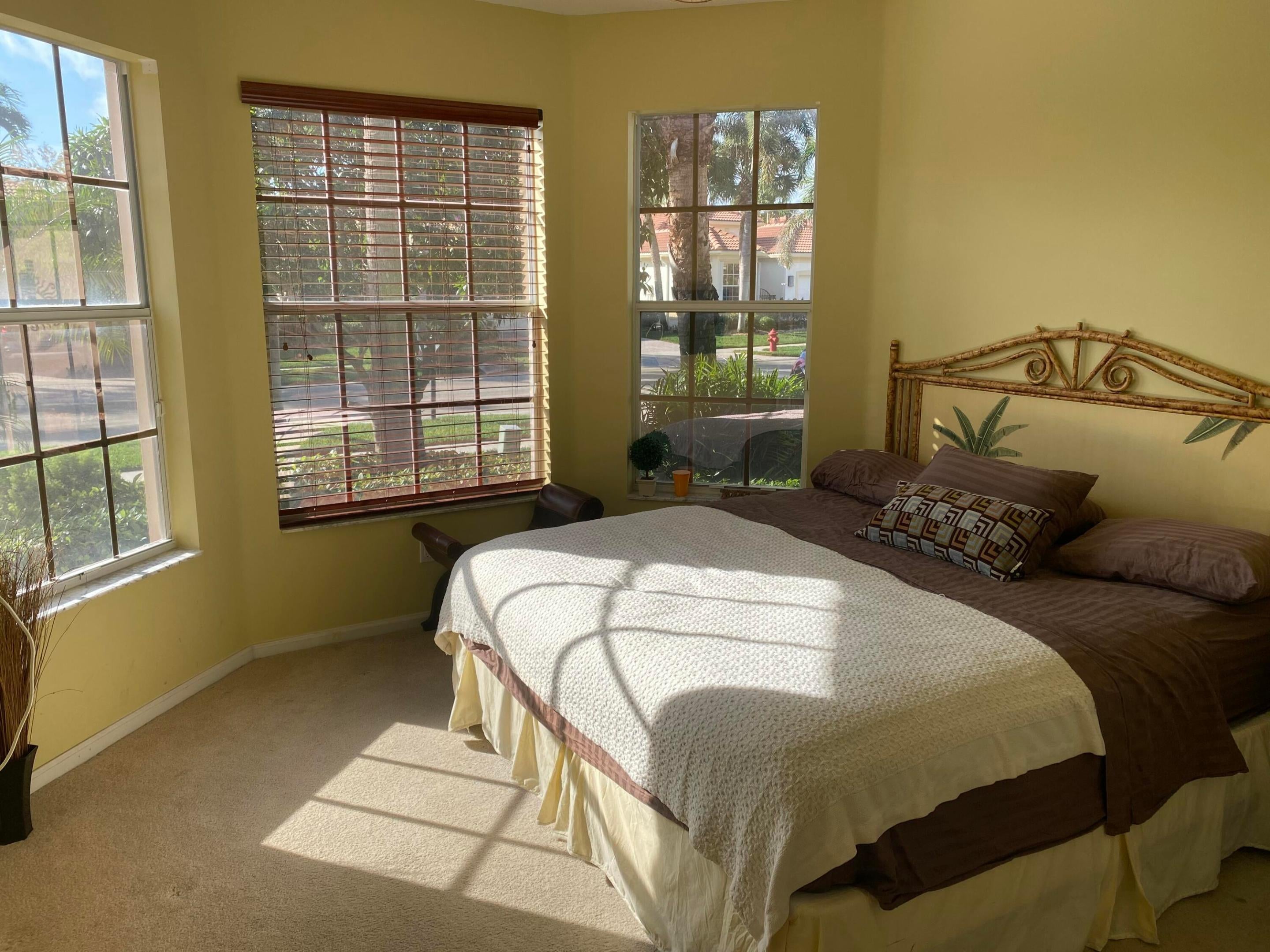 Delray Beach, Florida, 33446, United States, 4 Bedrooms Bedrooms, ,3 BathroomsBathrooms,Residential,For Sale,2010296