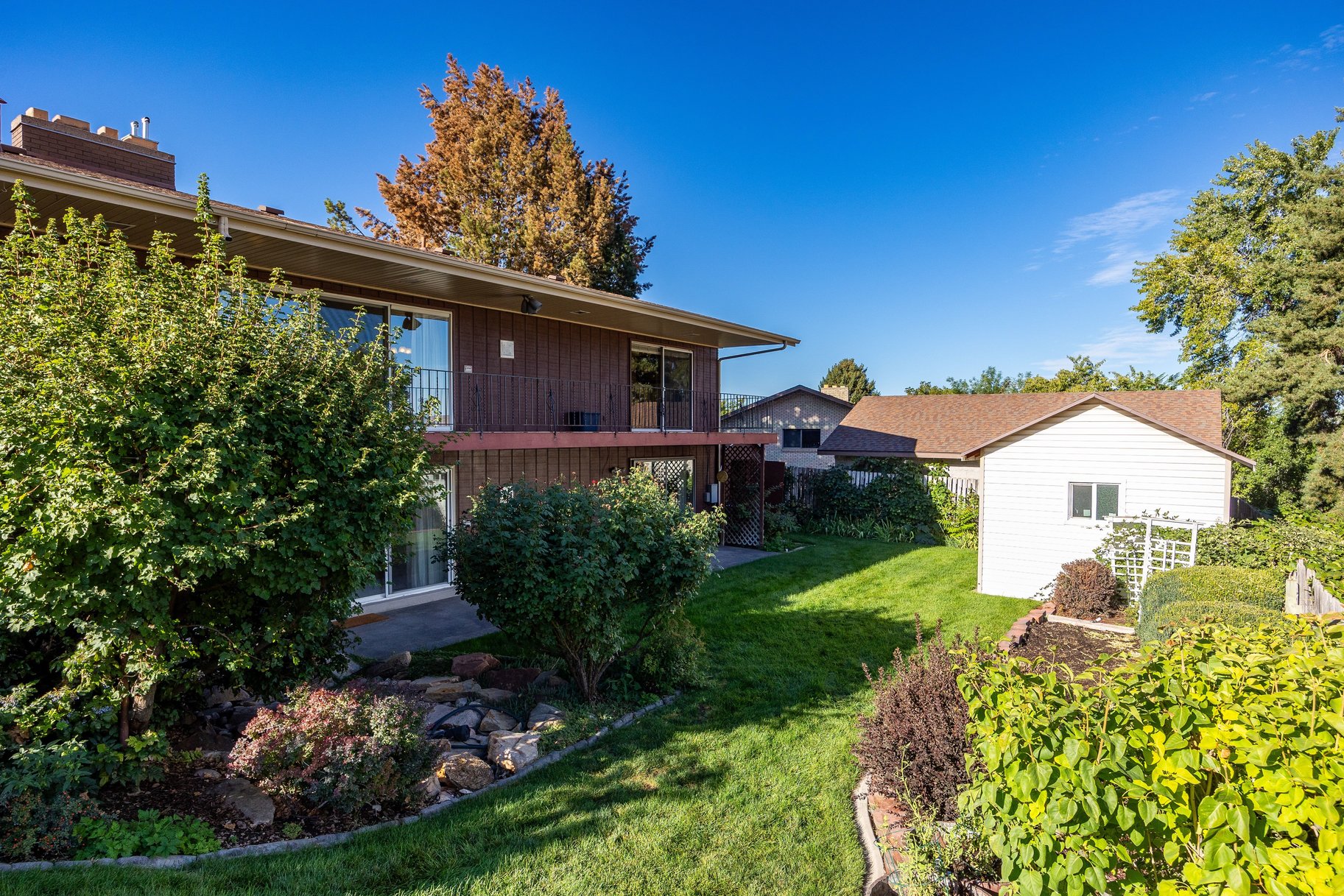  Spacious Living in an Established Springville Neighborhood - 物件實景