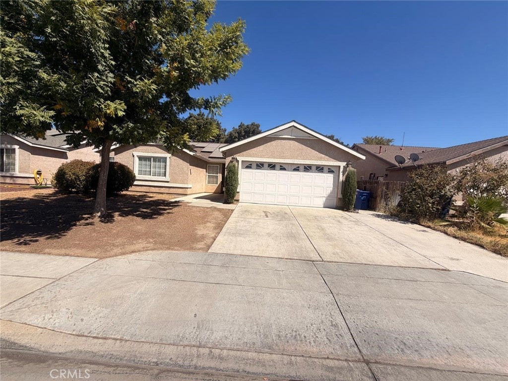 Sonora Ln, Fresno, CA 93722