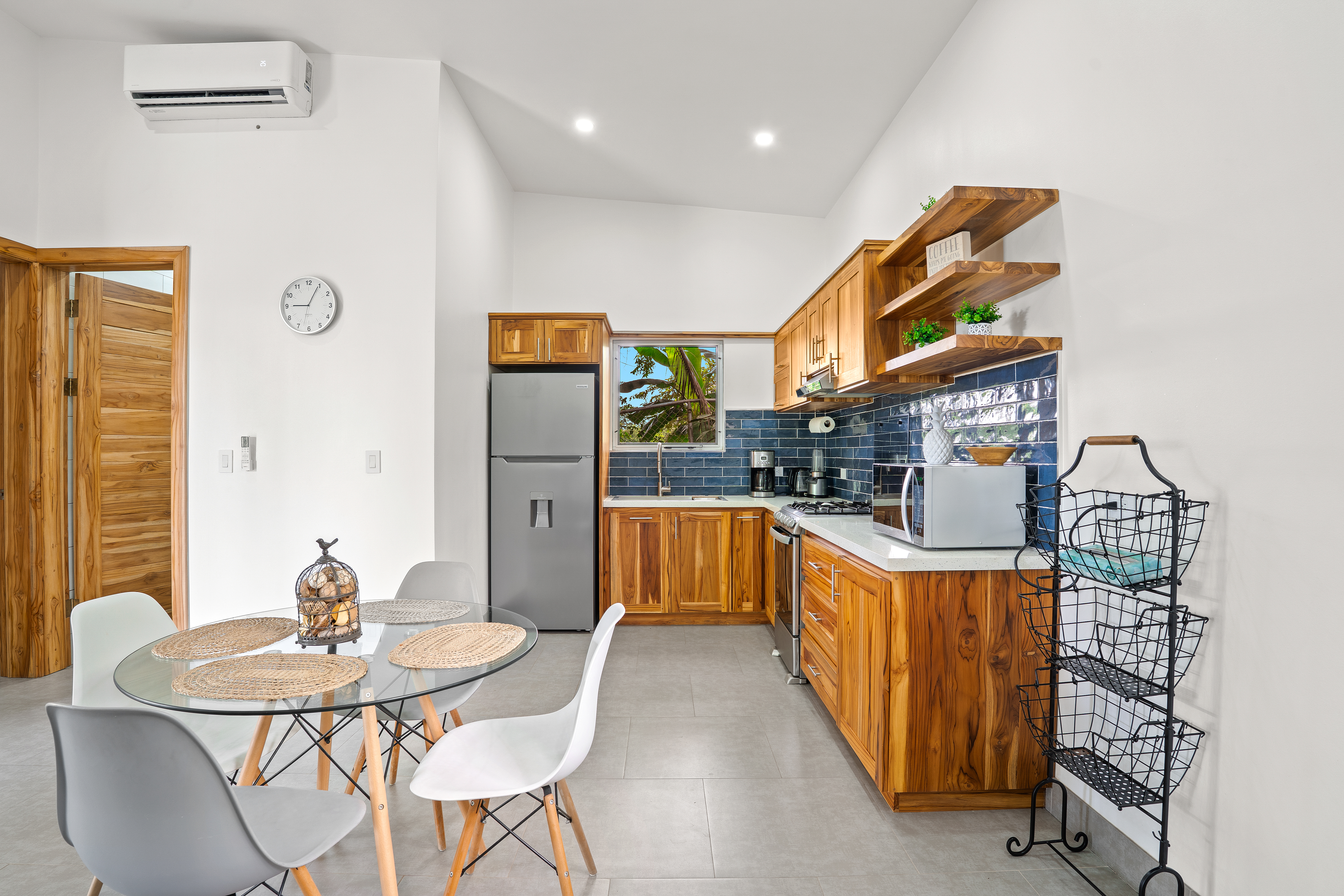 Tamarindo, Guanacaste, CR, 4 Bedrooms Bedrooms, ,4 BathroomsBathrooms,Residential,For Sale,1875321