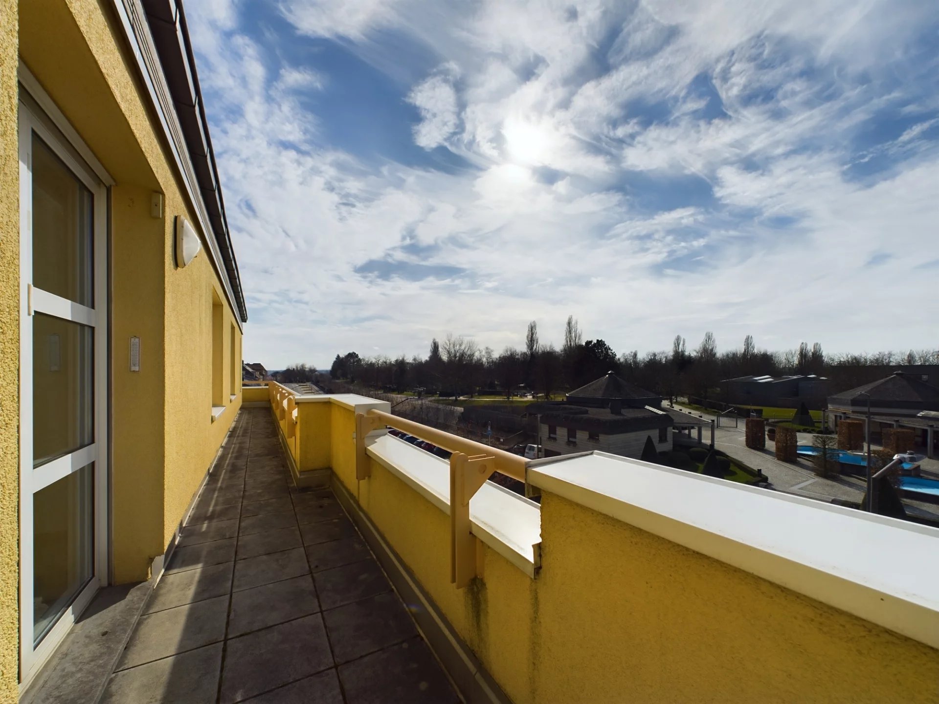 Luxembourg, Canton de Luxembourg, LU, 2 Bedrooms Bedrooms, ,1 BathroomBathrooms,Residential,For Sale,1999100