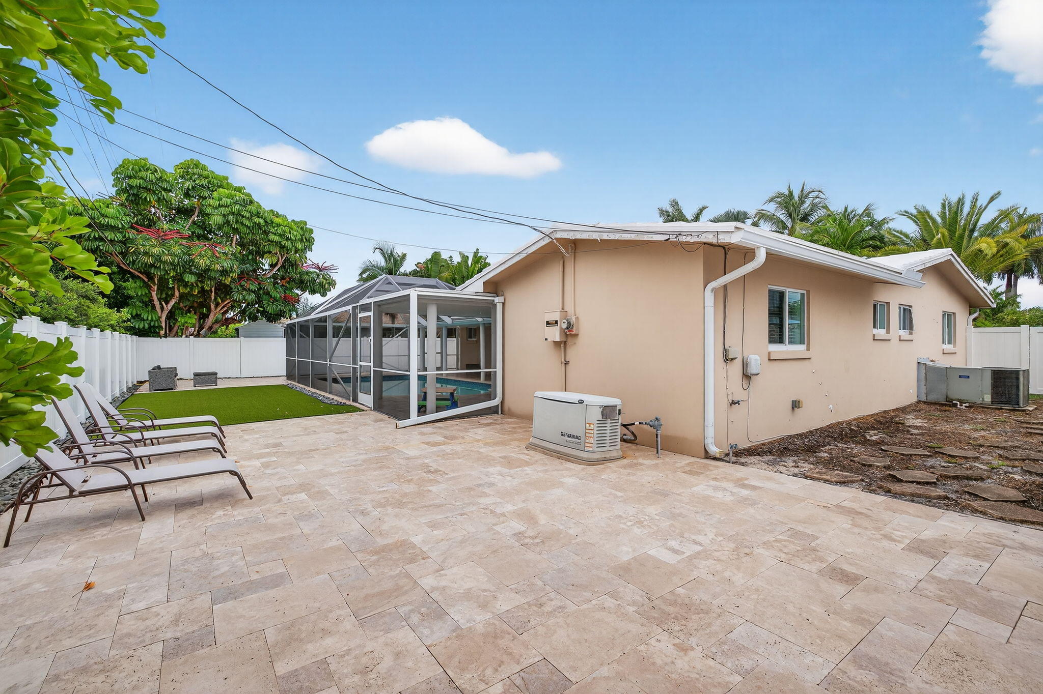 Fort Lauderdale, Florida, 33334, United States, 3 Bedrooms Bedrooms, ,2 BathroomsBathrooms,Residential,For Sale,1940437