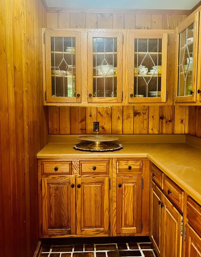 Hiawassee, Georgia, 30546, United States, 3 Bedrooms Bedrooms, ,4 BathroomsBathrooms,Residential,For Sale,1981335