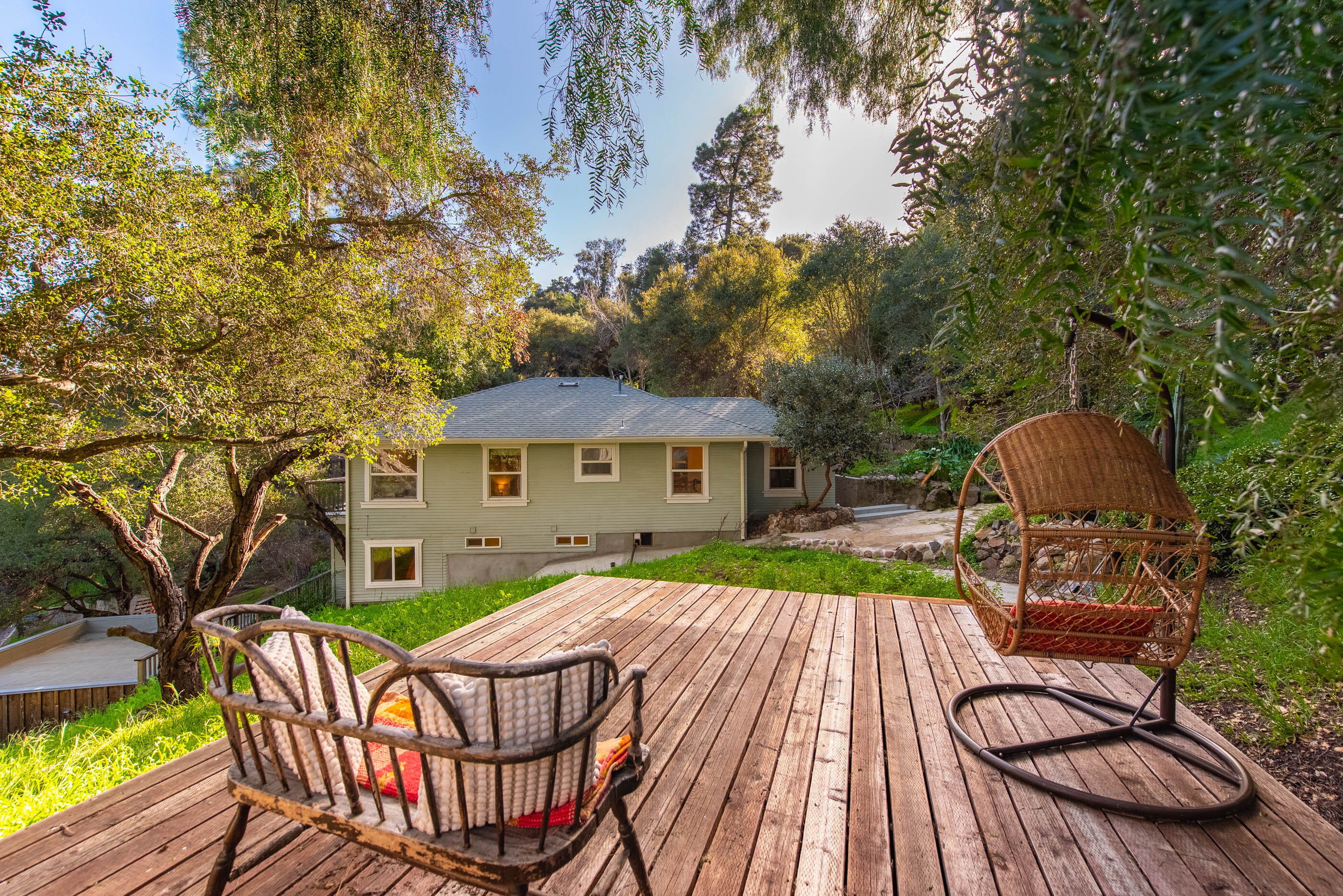  502 Fernwood Pacific Dr - 物件實景