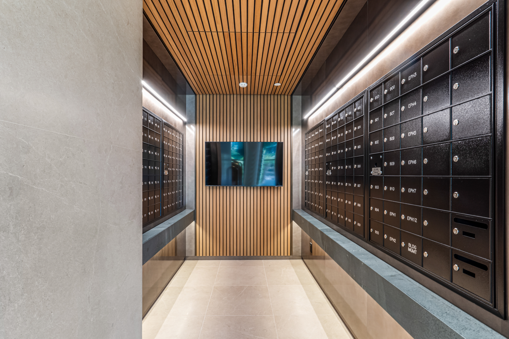 100 Hilton Avenue, Garden City, NY, 11530 - 物件實景
