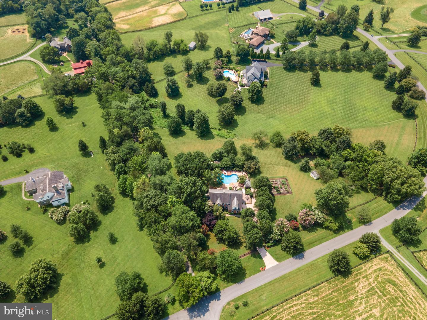 Waterford, Virginia, 20197, United States, 5 Bedrooms Bedrooms, ,4 BathroomsBathrooms,Residential,For Sale,1940957