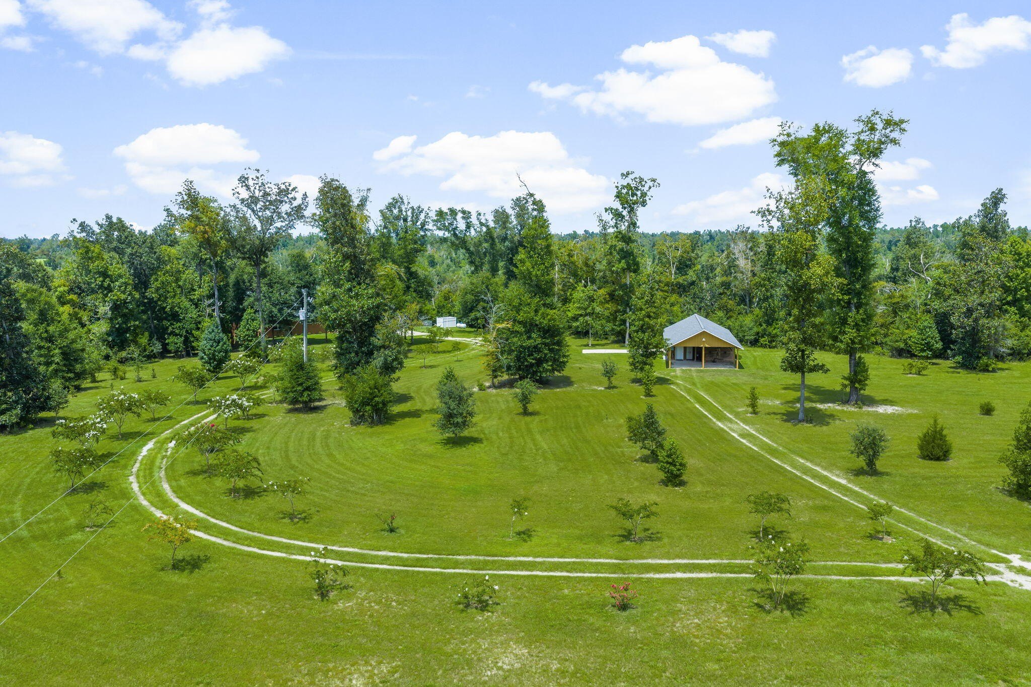 Youngstown, Florida, 32466, United States, 6 Bedrooms Bedrooms, ,6 BathroomsBathrooms,Residential,For Sale,1981831
