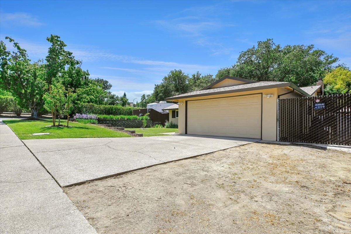 Orangevale, California, 95662, United States, 4 Bedrooms Bedrooms, ,2 BathroomsBathrooms,Residential,For Sale,1795396