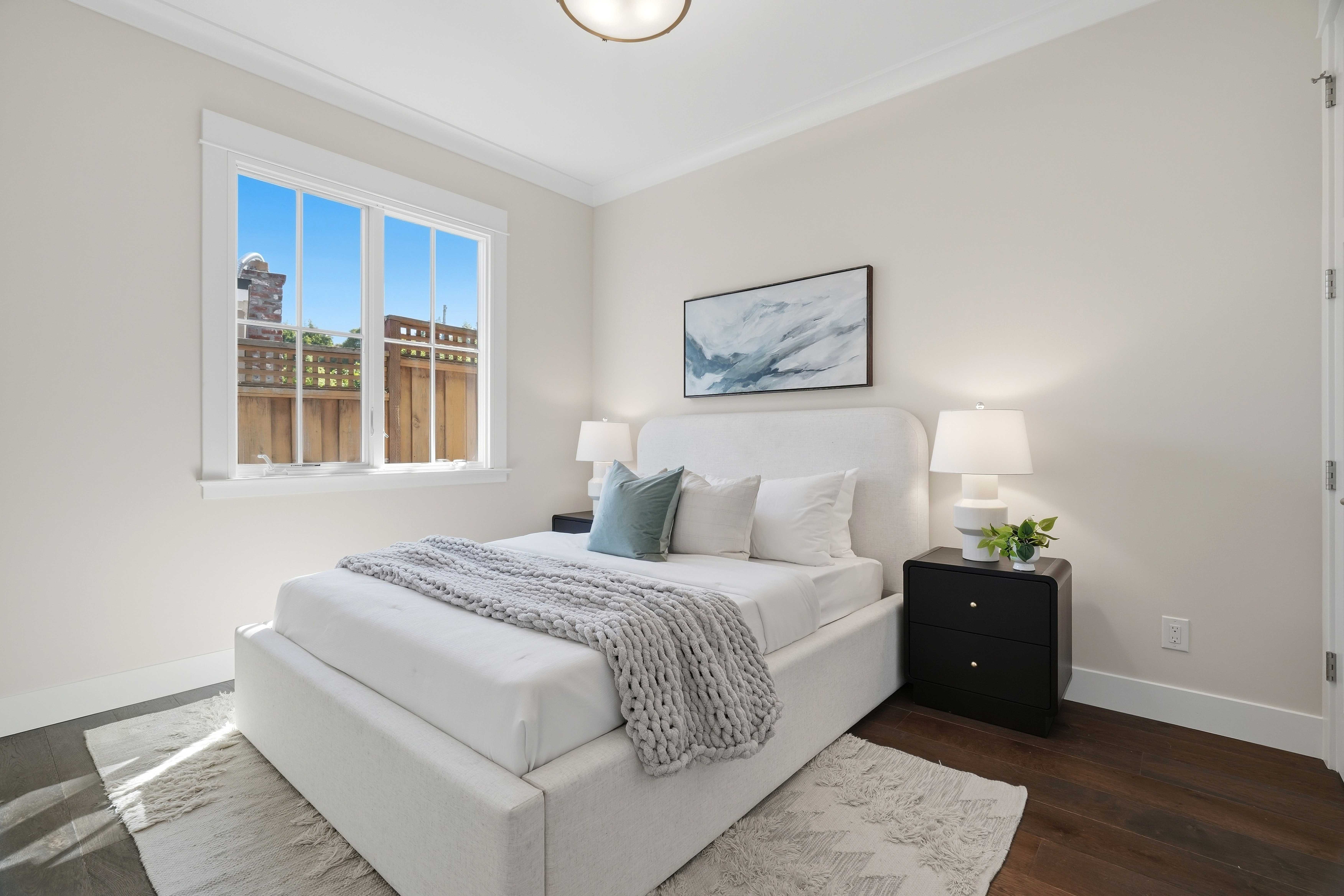  Turnkey Luxury and Premier Location in Beverly Terrace - 物件實景
