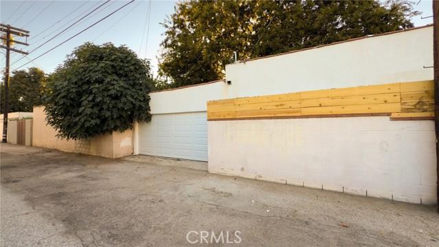 Los Angeles, California, 90018, United States, 3 Bedrooms Bedrooms, ,2 BathroomsBathrooms,Residential,For Sale,1986110