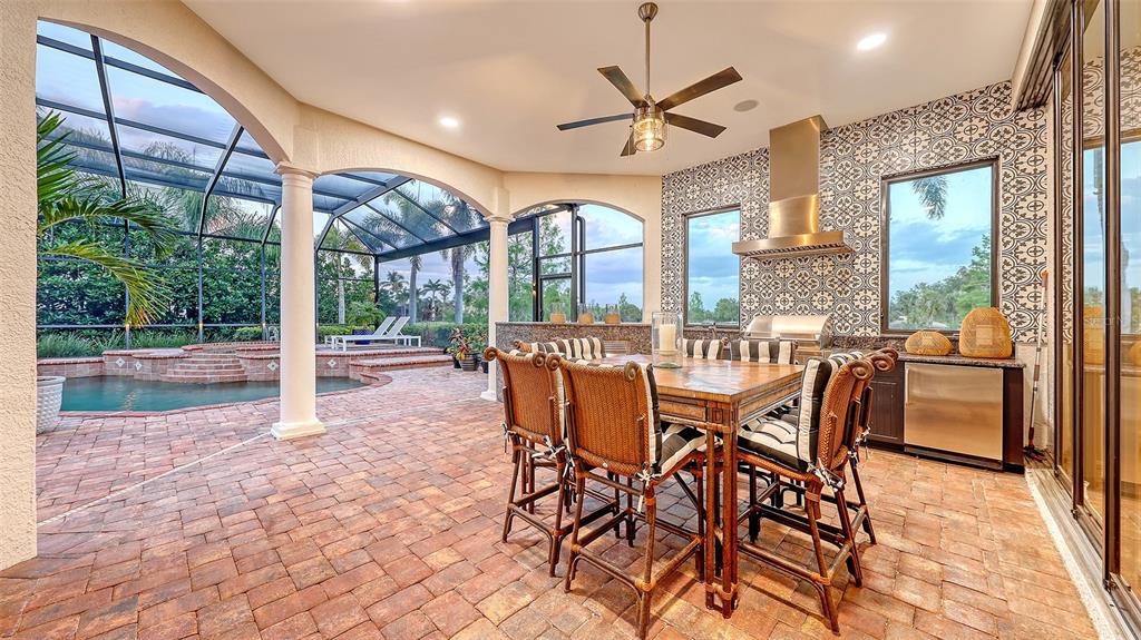 Lakewood Ranch, Florida, 34202, United States, 4 Bedrooms Bedrooms, ,5 BathroomsBathrooms,Residential,For Sale,1795328