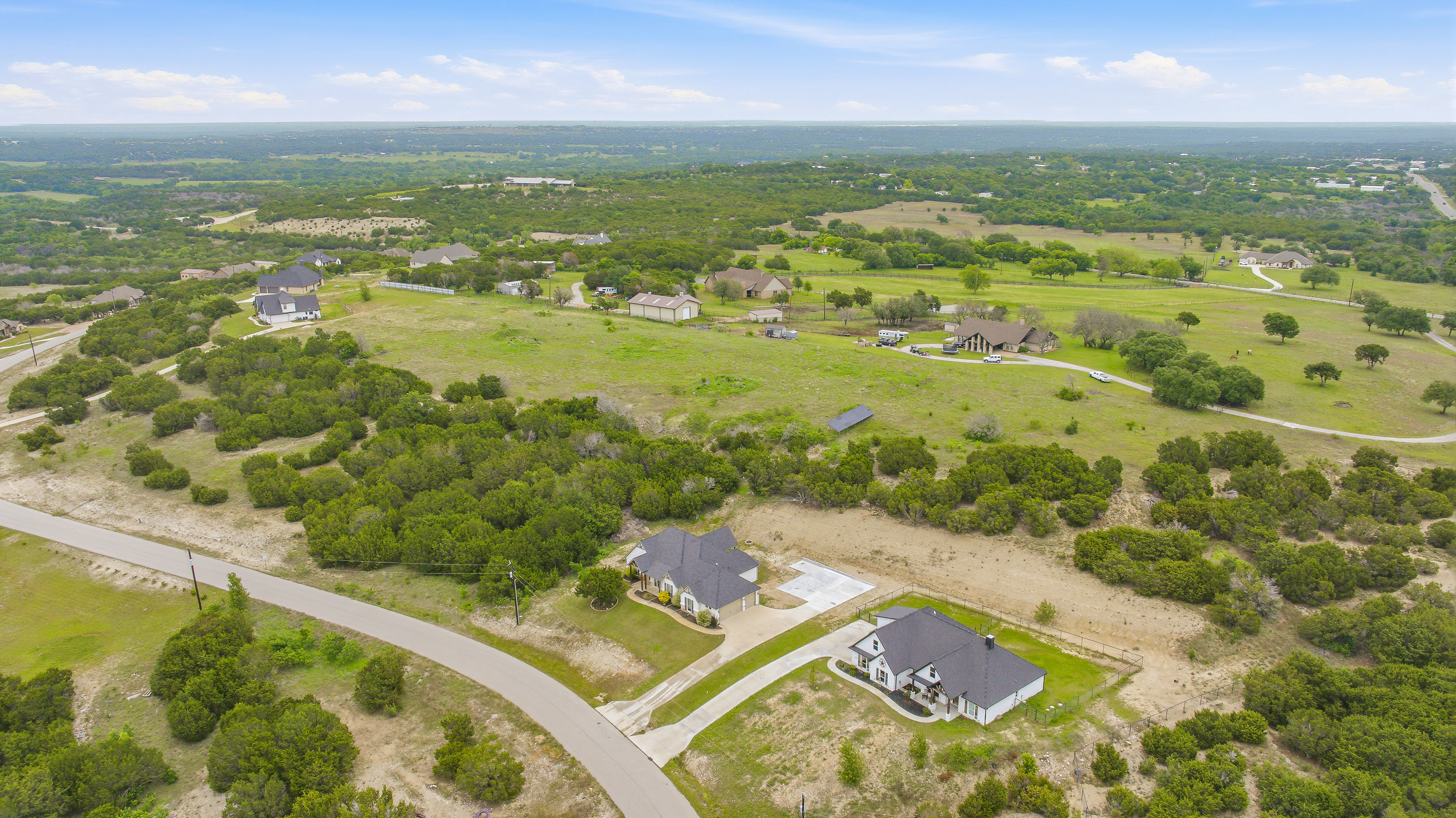  198 Cedar Mountain Drive, Weatherford, TX, 76085 - 物件實景