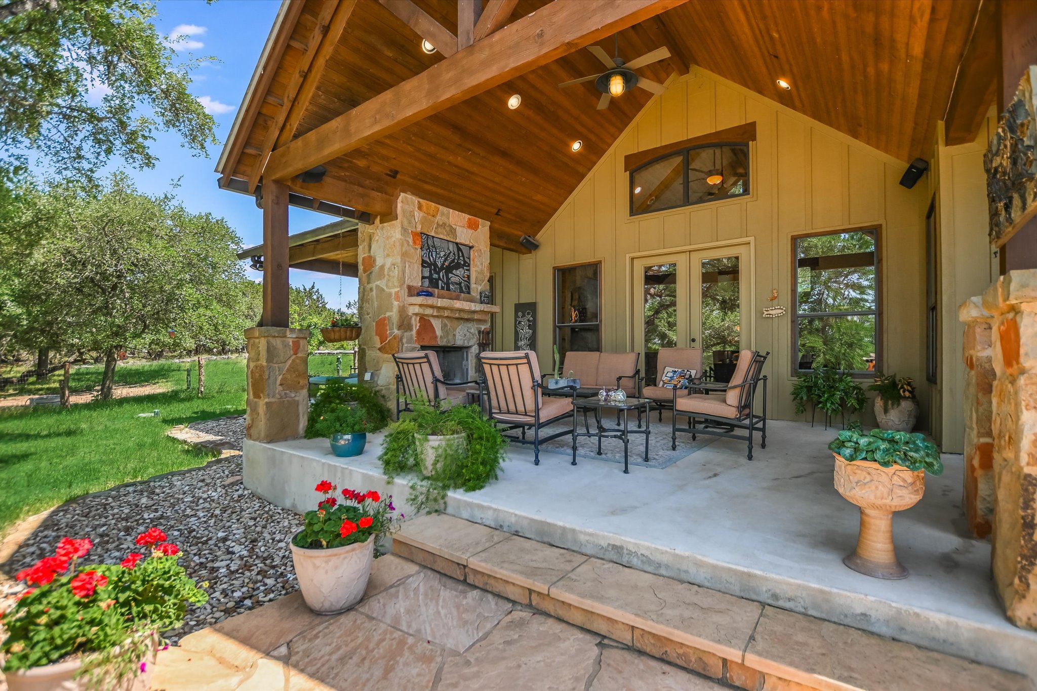 Wimberley, Texas, 78676, United States, 4 Bedrooms Bedrooms, ,3 BathroomsBathrooms,Residential,For Sale,1810598