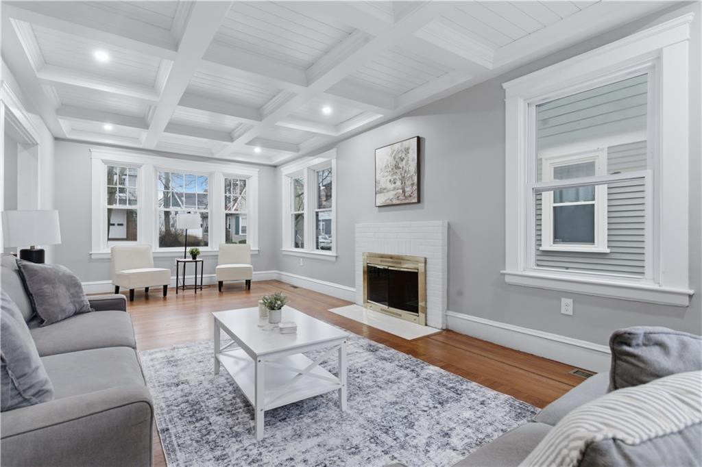 Providence, Rhode Island, 02906, United States, 3 Bedrooms Bedrooms, ,2 BathroomsBathrooms,Residential,For Sale,2030290