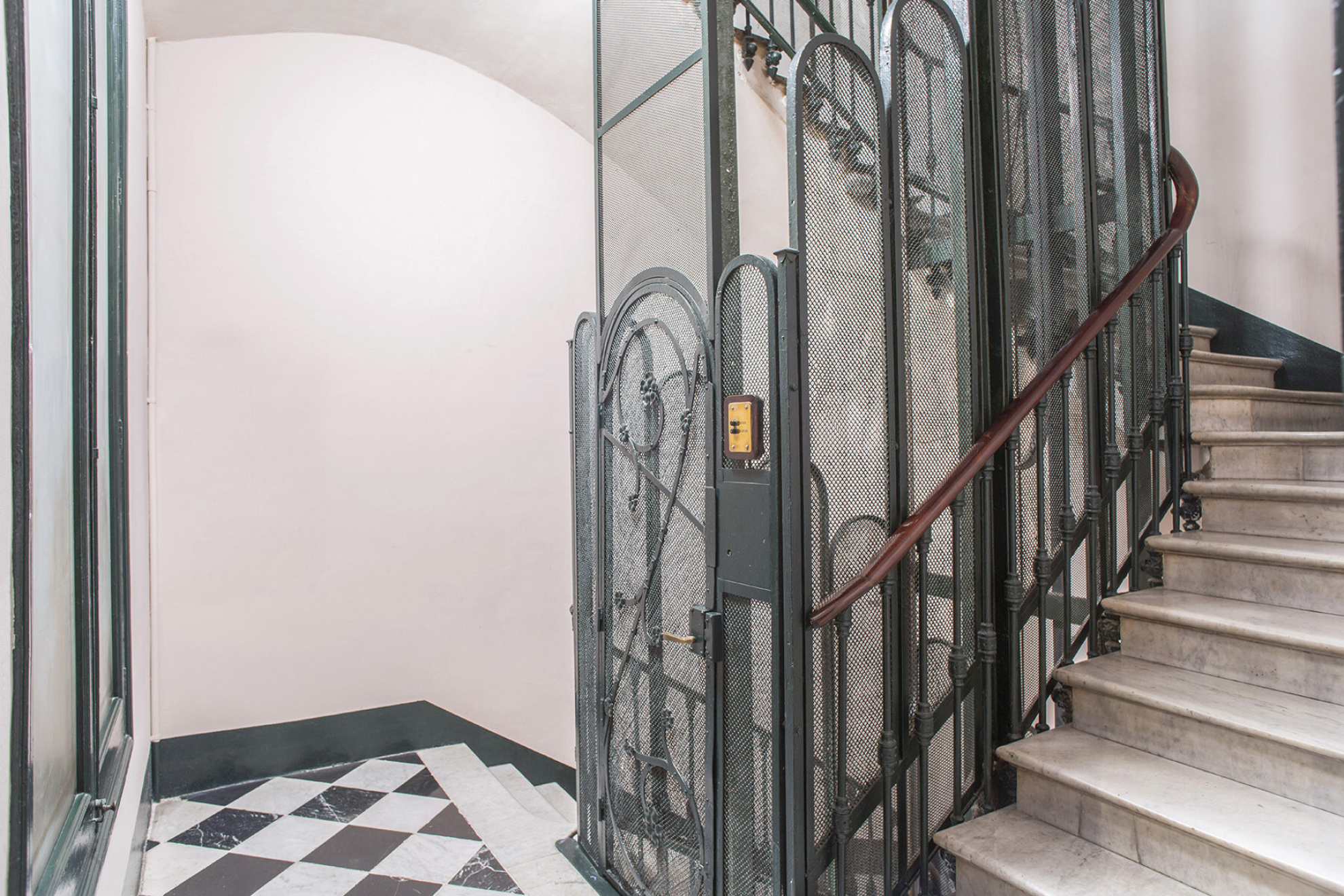  Fascinating modernist apartment for those who appreciate authenticity - 物件實景