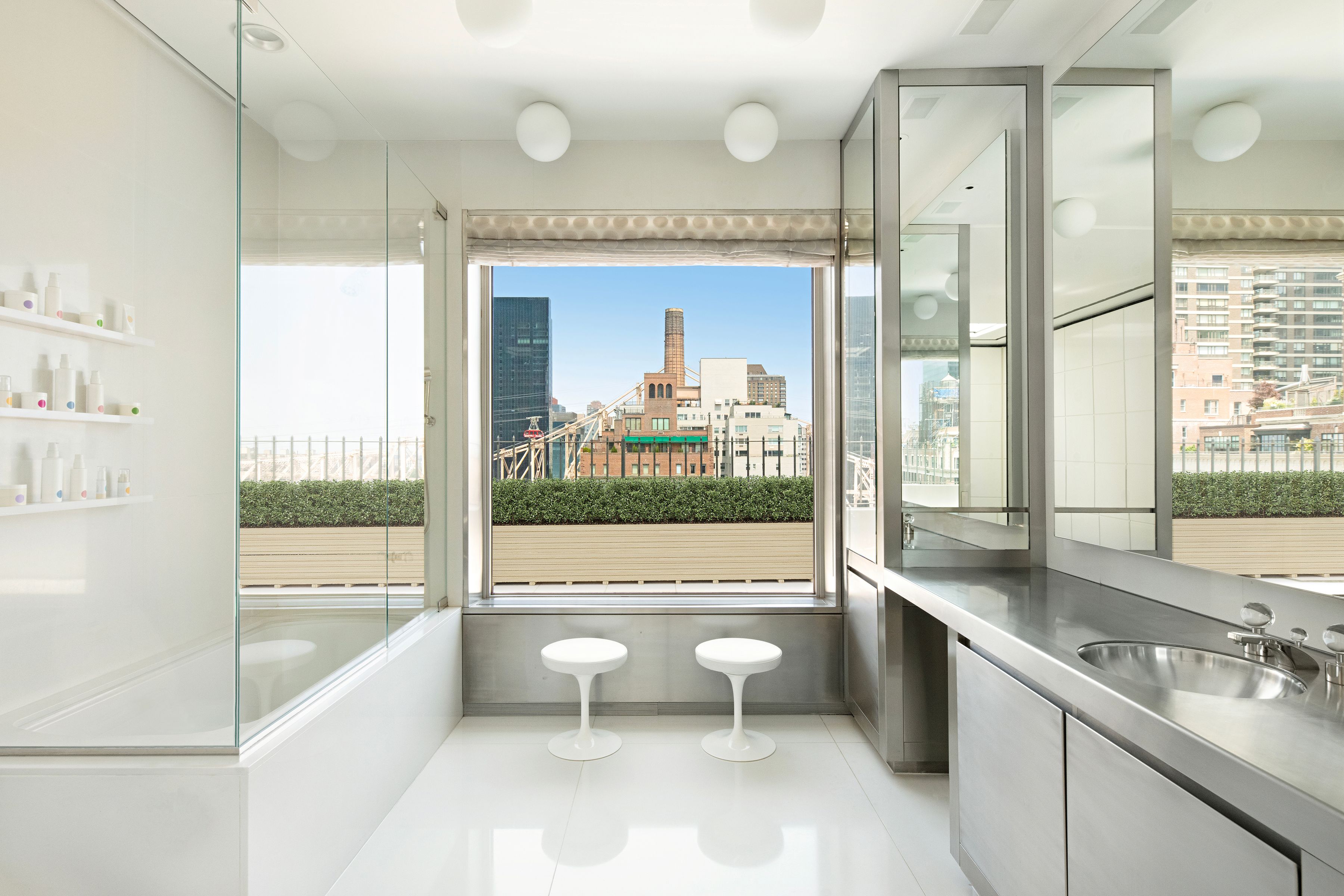  1 Sutton Place South - 物件實景