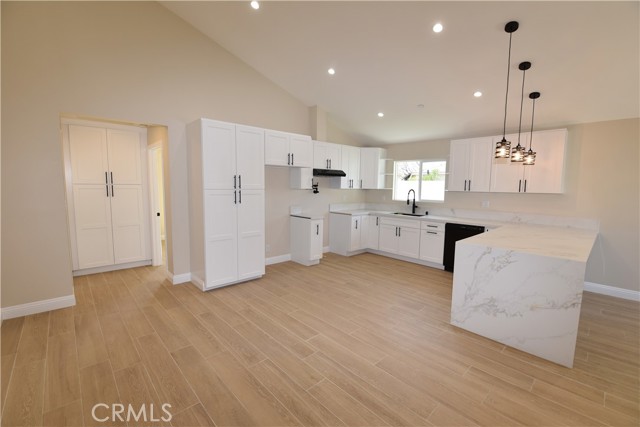 Baldwin Park, California, 91706, United States, 3 Bedrooms Bedrooms, ,1 BathroomBathrooms,Residential,For Sale,1935804