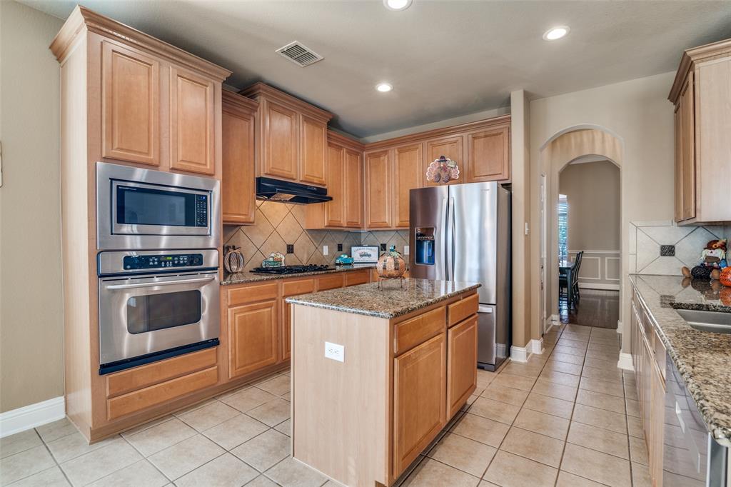 Rockwall, Texas, 75087, United States, 3 Bedrooms Bedrooms, ,2 BathroomsBathrooms,Residential,For Sale,1989131