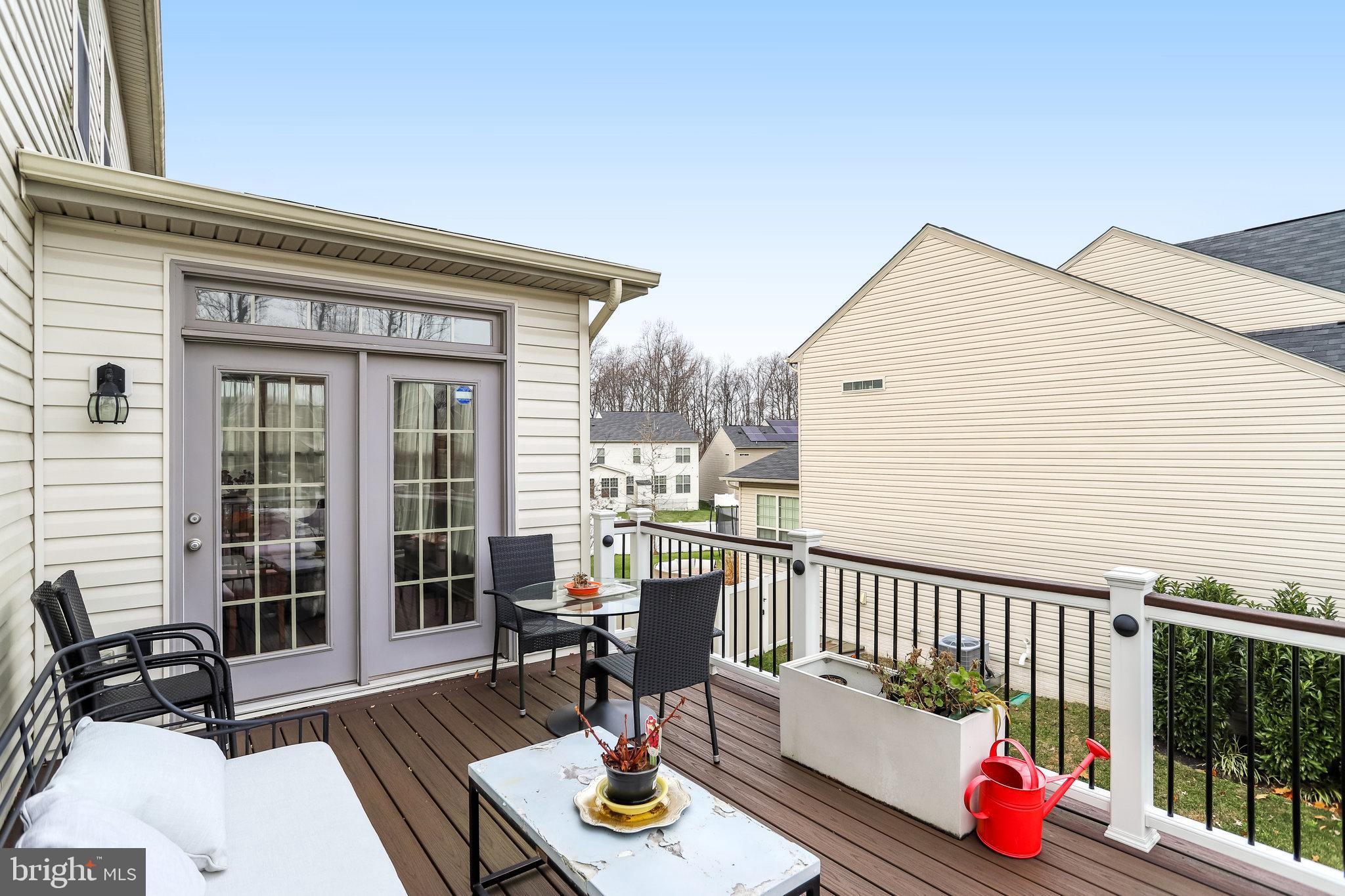 Lanham, Maryland, 20706, United States, 6 Bedrooms Bedrooms, ,5 BathroomsBathrooms,Residential,For Sale,2002849