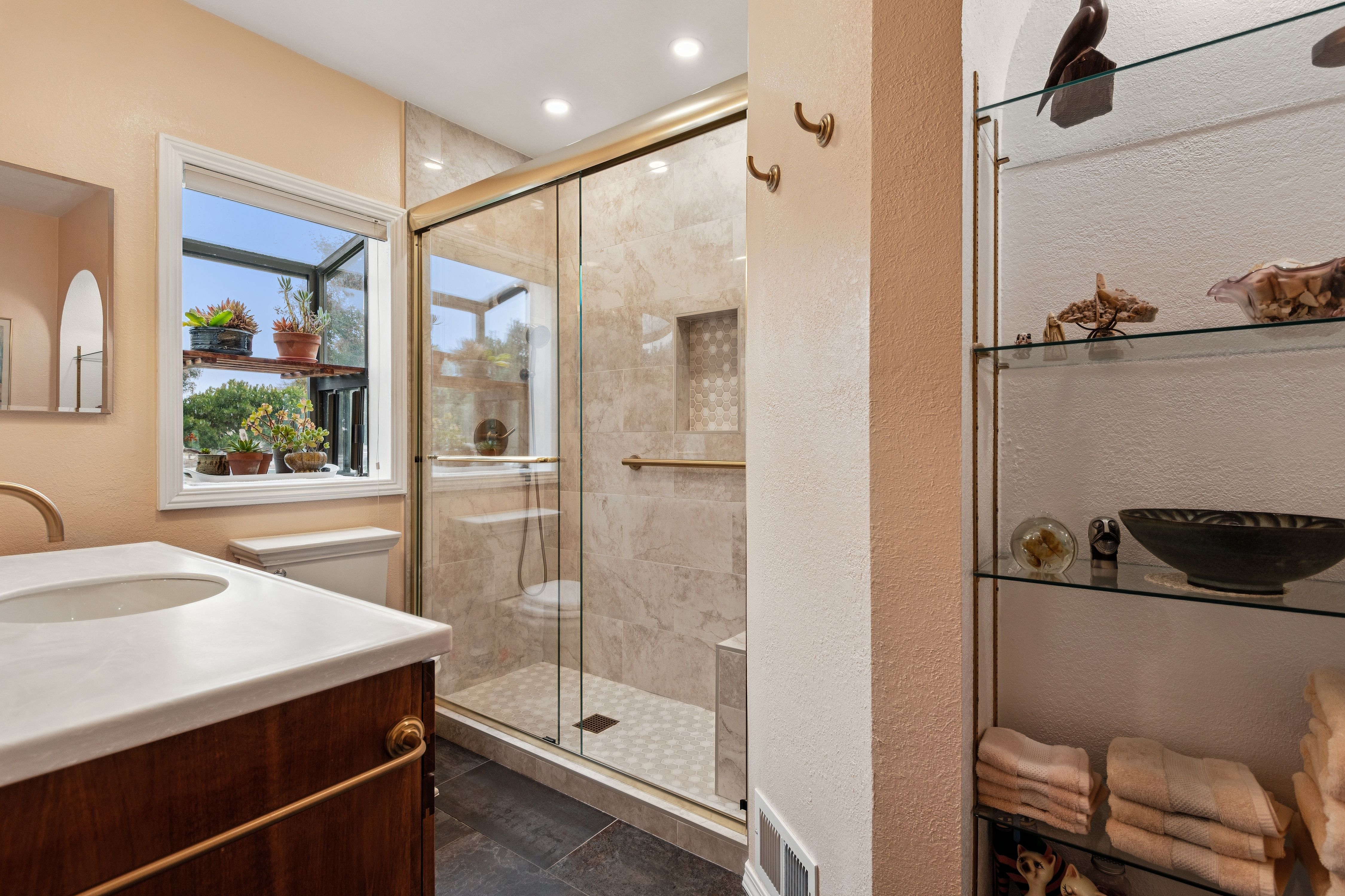  Rare 1920s Opportunity in Coveted Ingleside Terraces - 物件實景