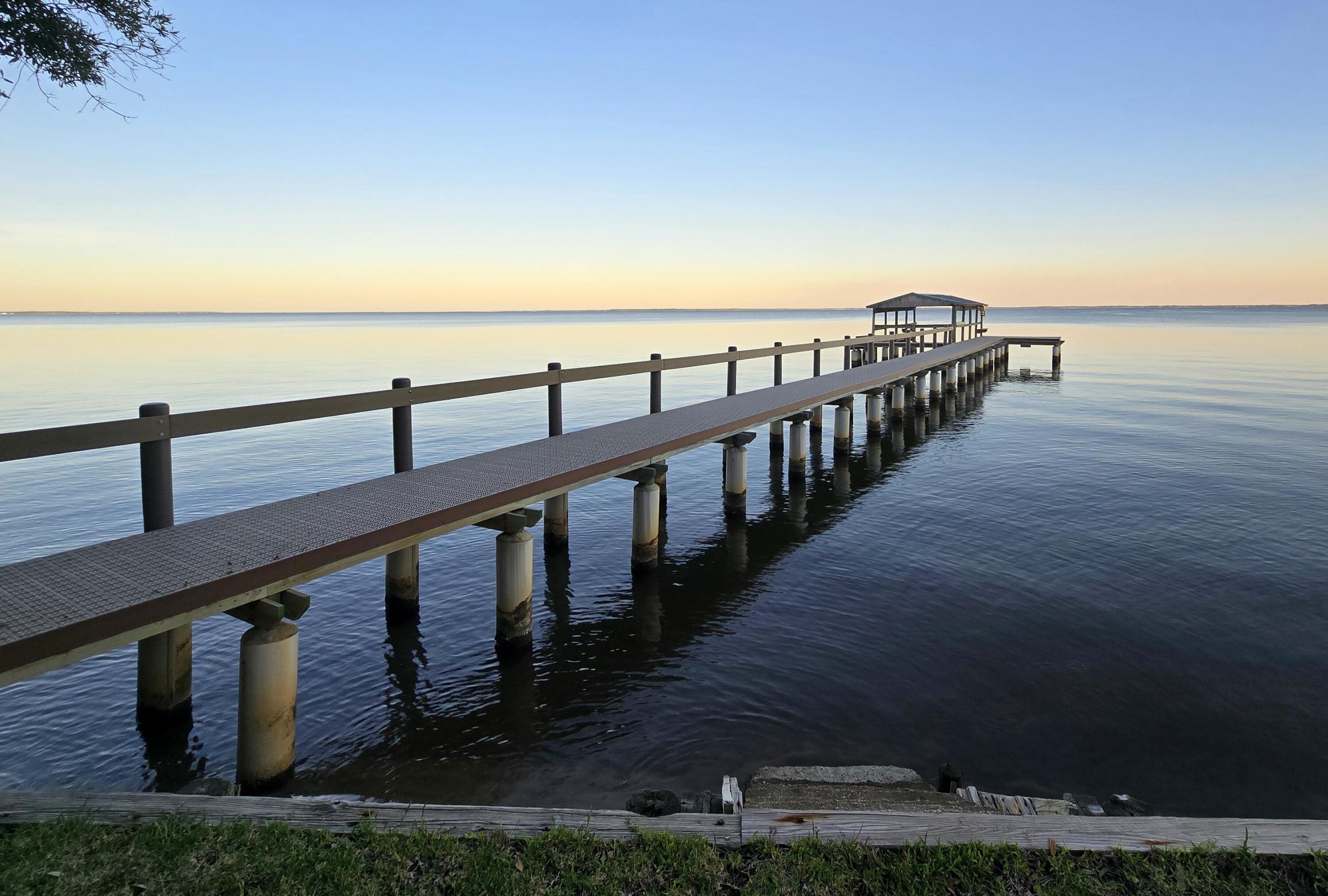 Freeport, Florida, 32439, United States, 3 Bedrooms Bedrooms, ,3 BathroomsBathrooms,Residential,For Sale,2040425