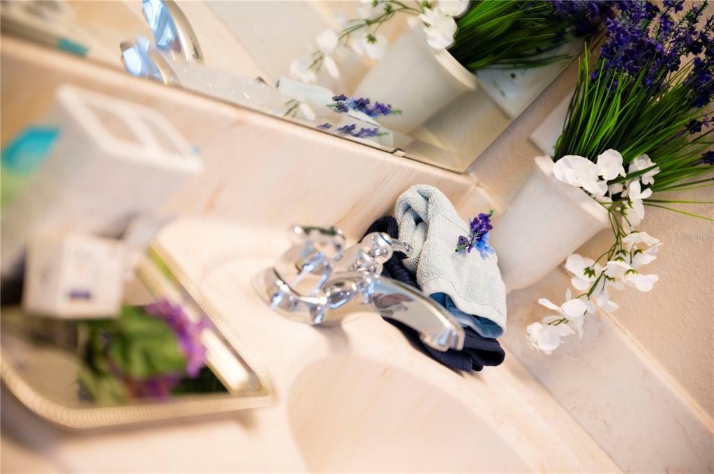 Davenport, Florida, 33837, United States, 5 Bedrooms Bedrooms, ,5 BathroomsBathrooms,Residential,For Sale,1999556