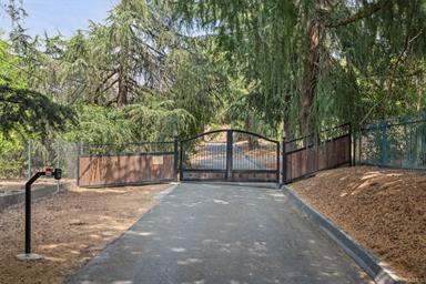 Yucaipa, California, 92399, United States, 4 Bedrooms Bedrooms, ,2 BathroomsBathrooms,Residential,For Sale,1848240