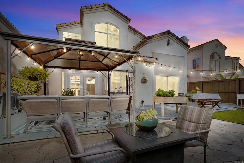 Oceanside, California, 92056, United States, 3 Bedrooms Bedrooms, ,2 BathroomsBathrooms,Residential,For Sale,1988235