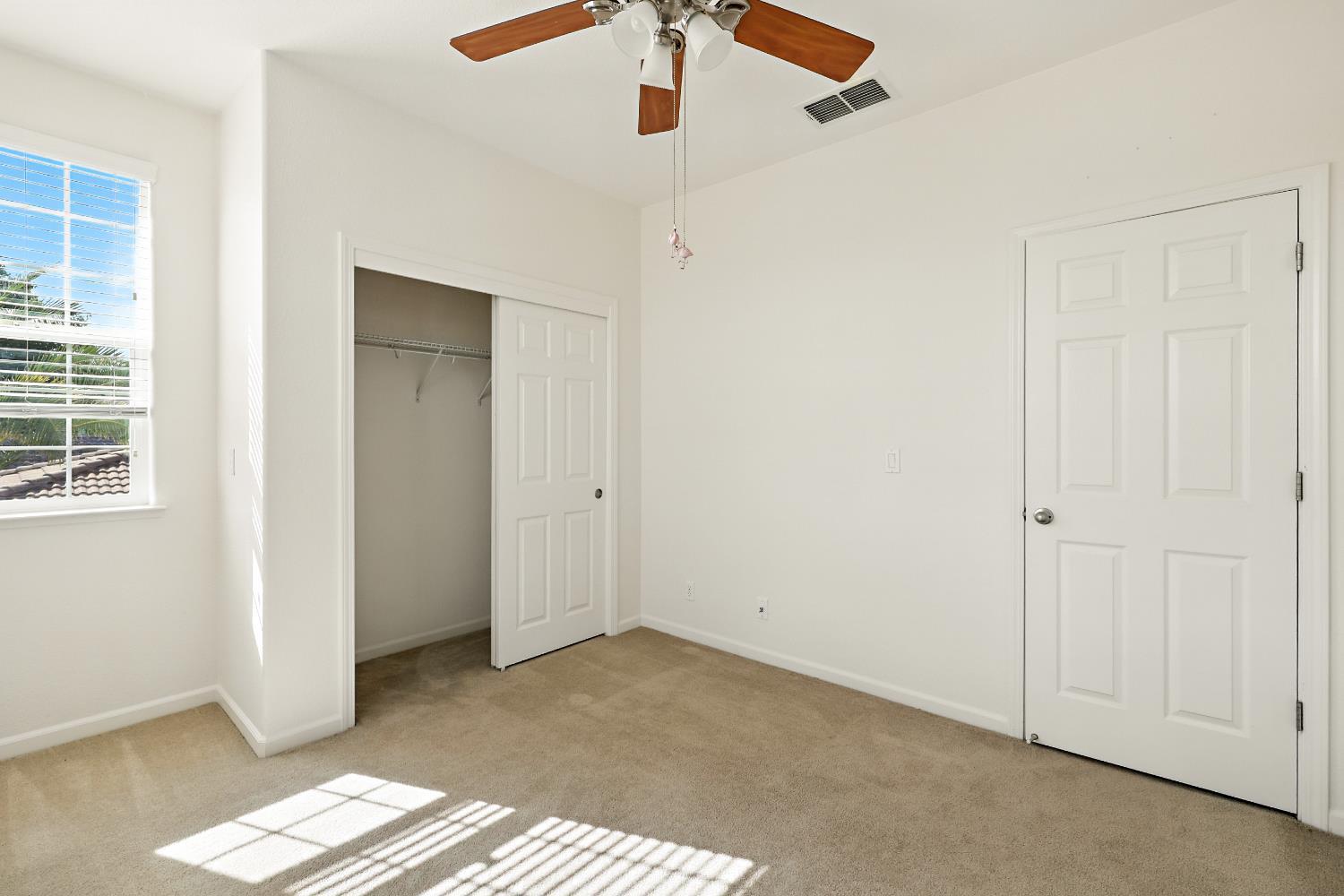 Chowchilla, California, 93610, United States, 5 Bedrooms Bedrooms, ,4 BathroomsBathrooms,Residential,For Sale,1982347