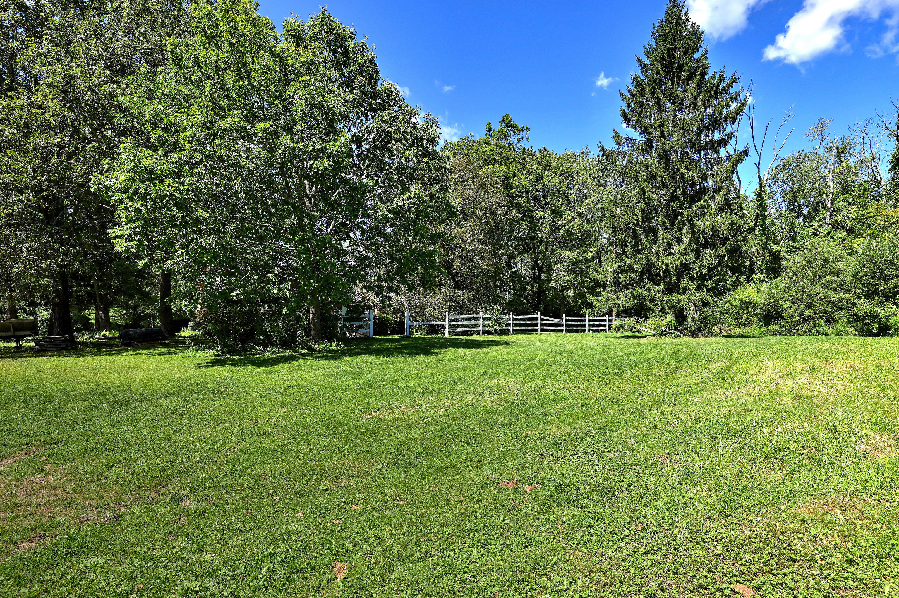 Torrington, Connecticut, 06790, United States, 3 Bedrooms Bedrooms, ,2 BathroomsBathrooms,Residential,For Sale,1927244