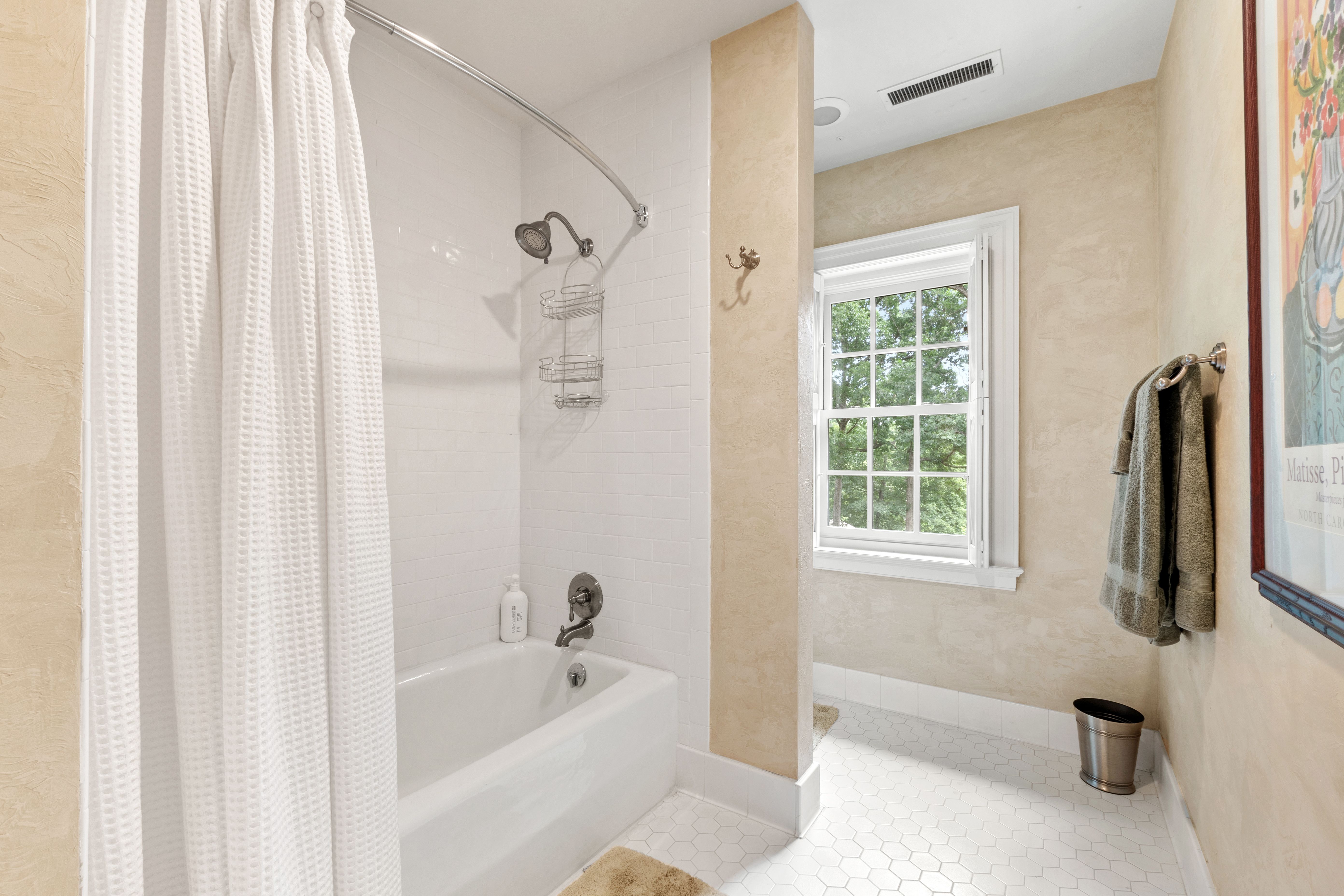  820 Kenmore Road, Chapel Hill, NC, 27514 - 物件實景