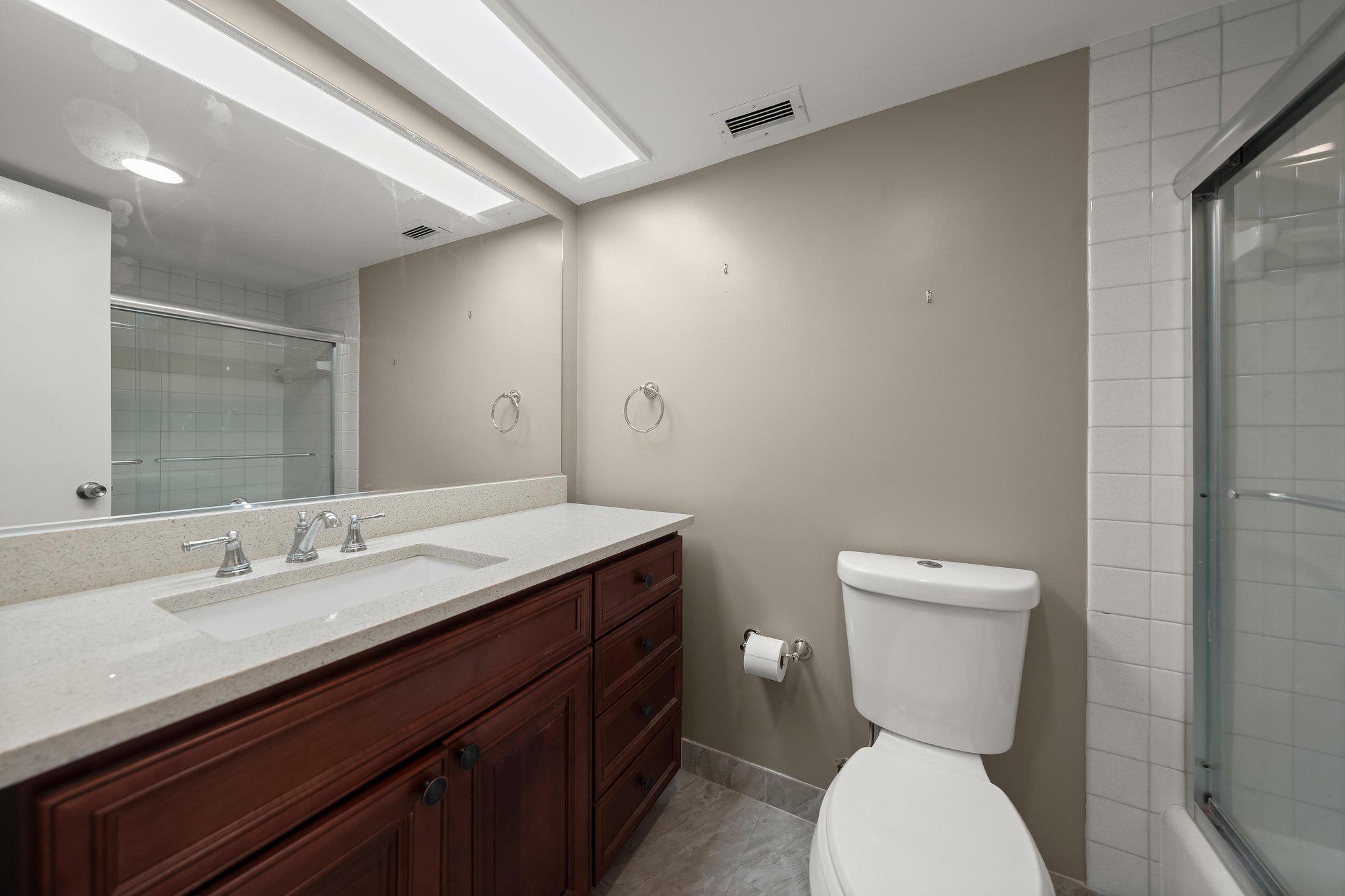  6100 Westchester Park Drive, College Park, MD, 20740 - 物件實景