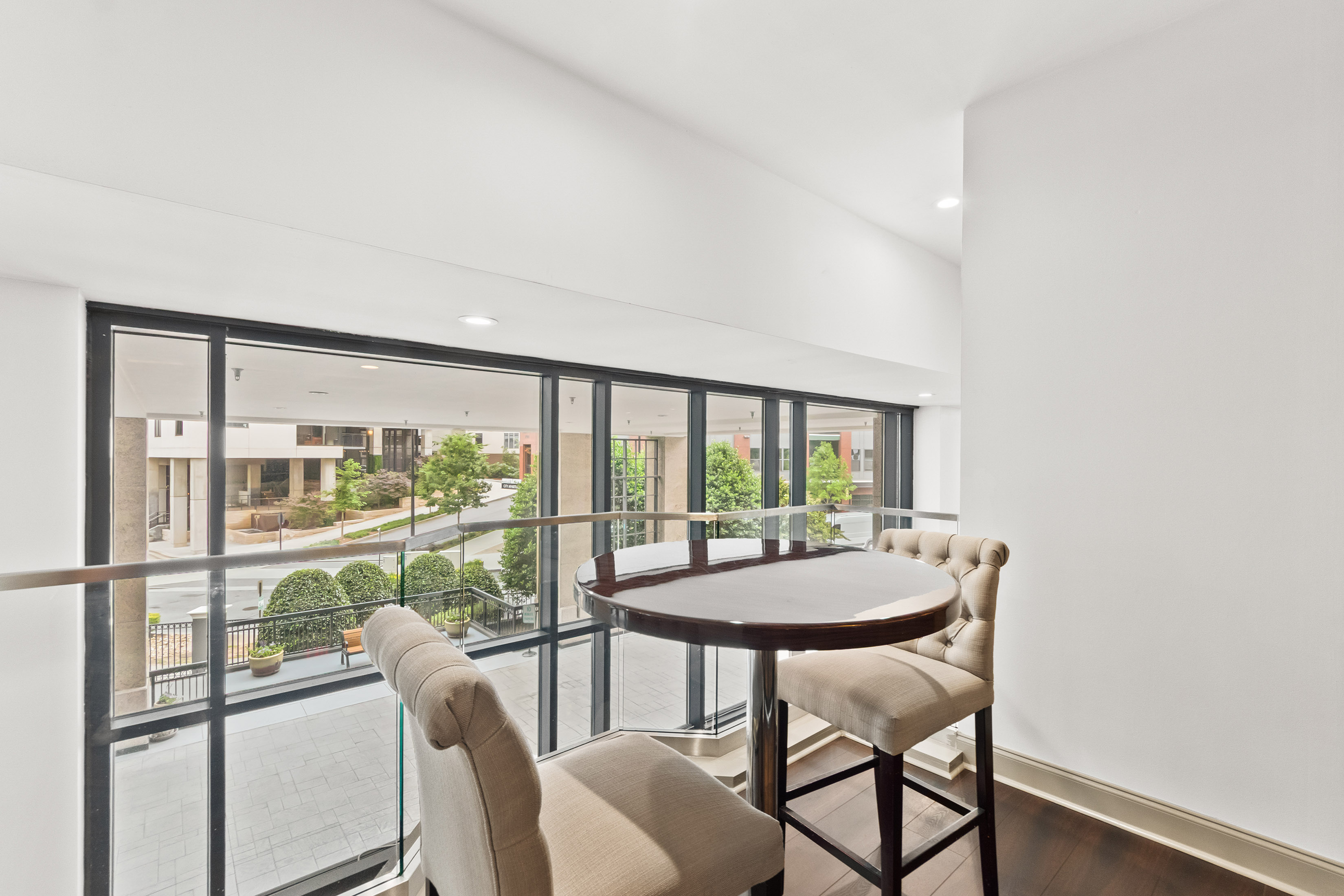  Experience Easy Buckhead Living - 物件實景