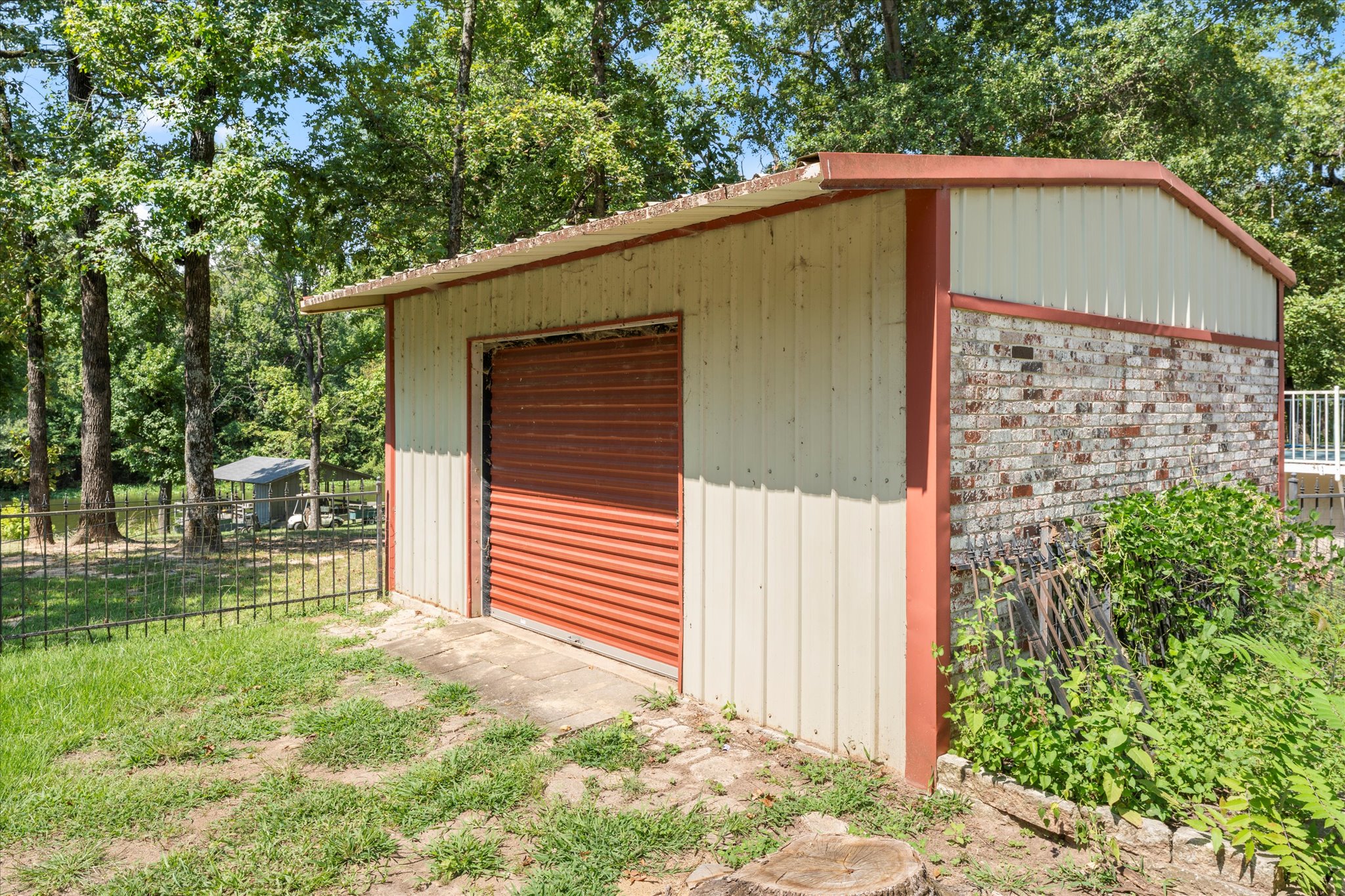 Yantis, Texas, 75497, United States, 3 Bedrooms Bedrooms, ,2 BathroomsBathrooms,Residential,For Sale,1921706