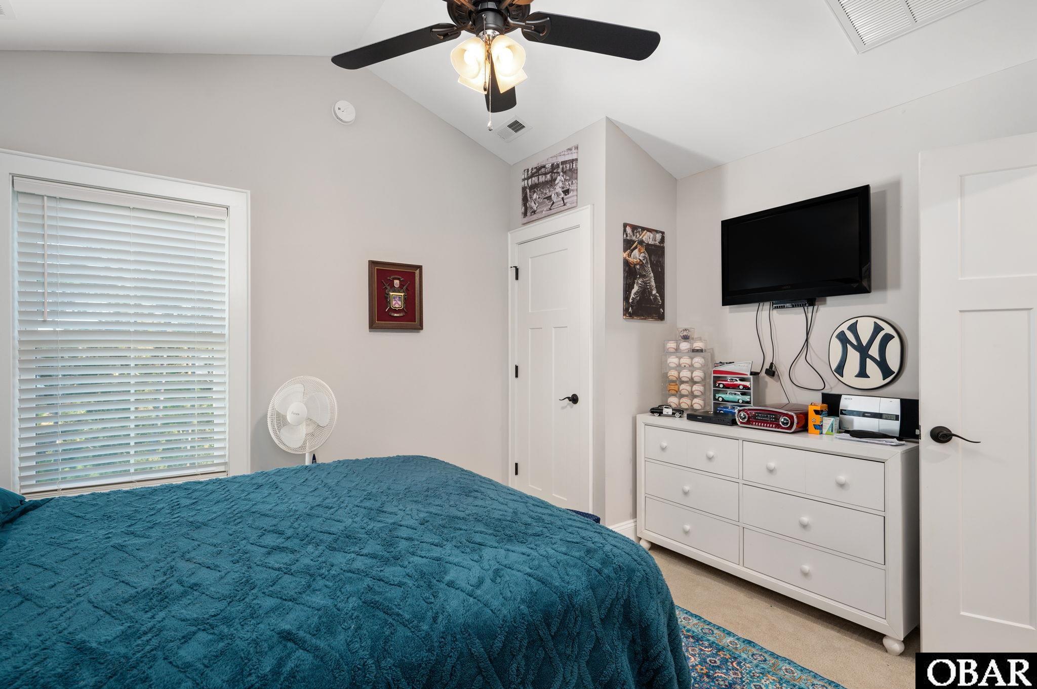 Kill Devil Hills, North Carolina, 27948, United States, 4 Bedrooms Bedrooms, ,3 BathroomsBathrooms,Residential,For Sale,1986142