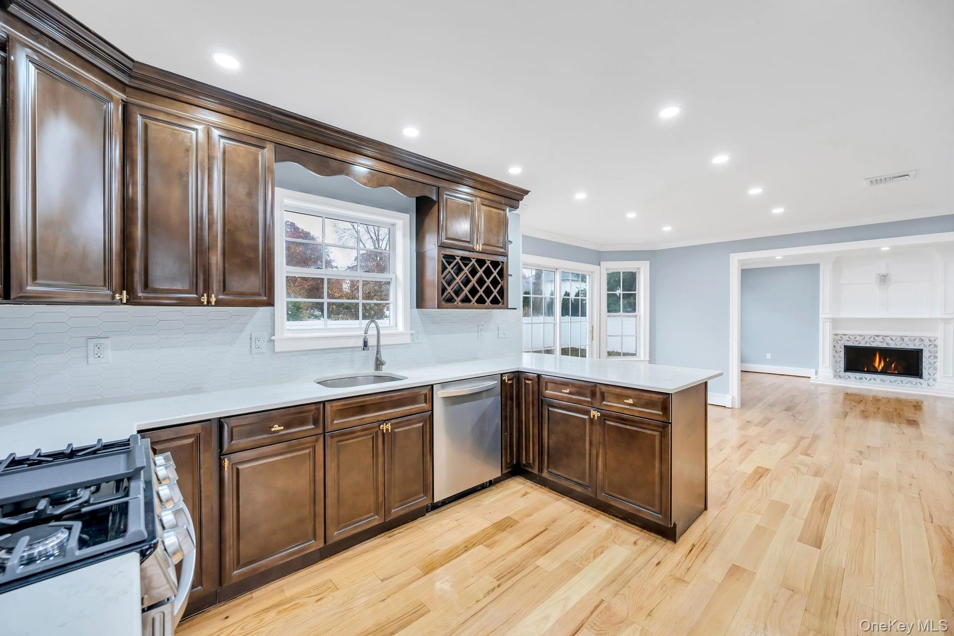 Selden, New York, 11784, United States, 4 Bedrooms Bedrooms, ,3 BathroomsBathrooms,Residential,For Sale,1990980